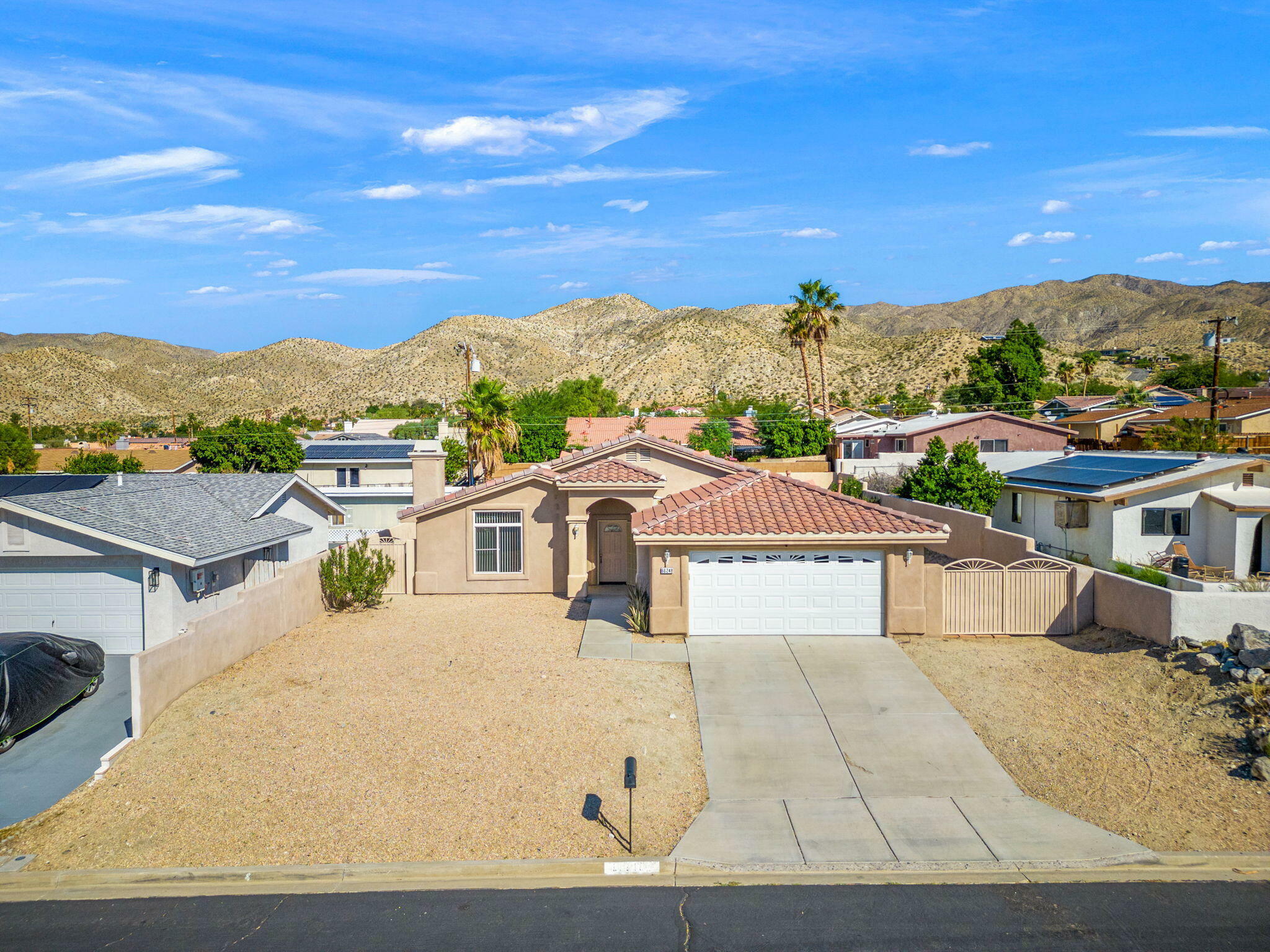 Property Photo: 66248 Avenida Ladera CA 92240