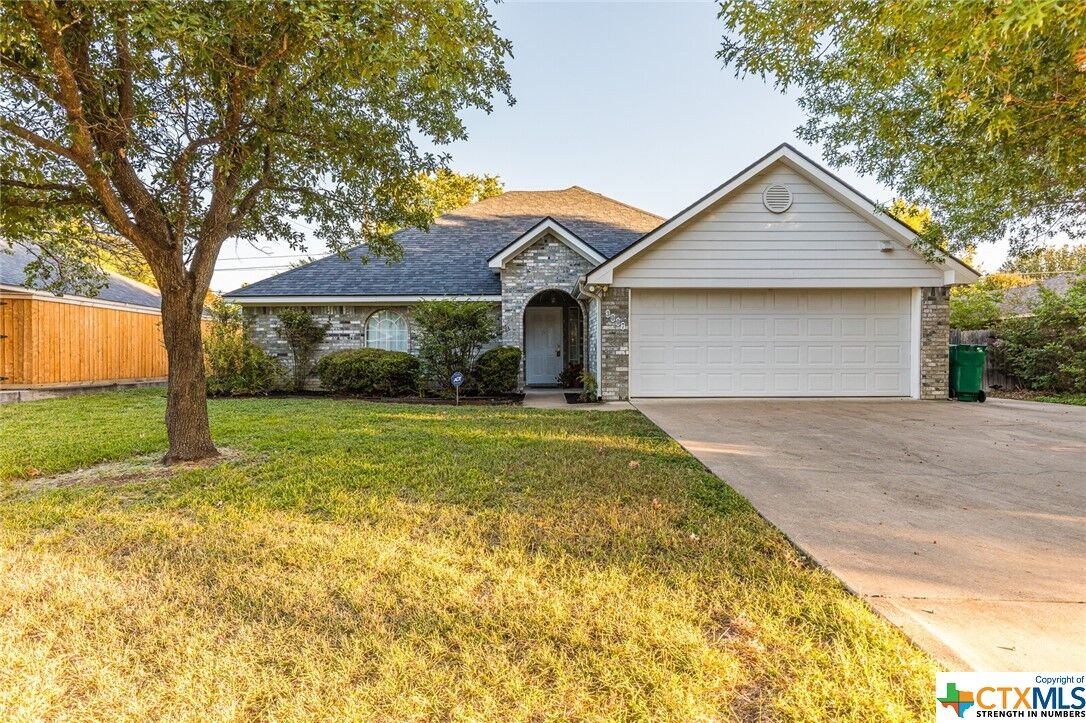Property Photo:  3007 Oakwood Drive  TX 76513 