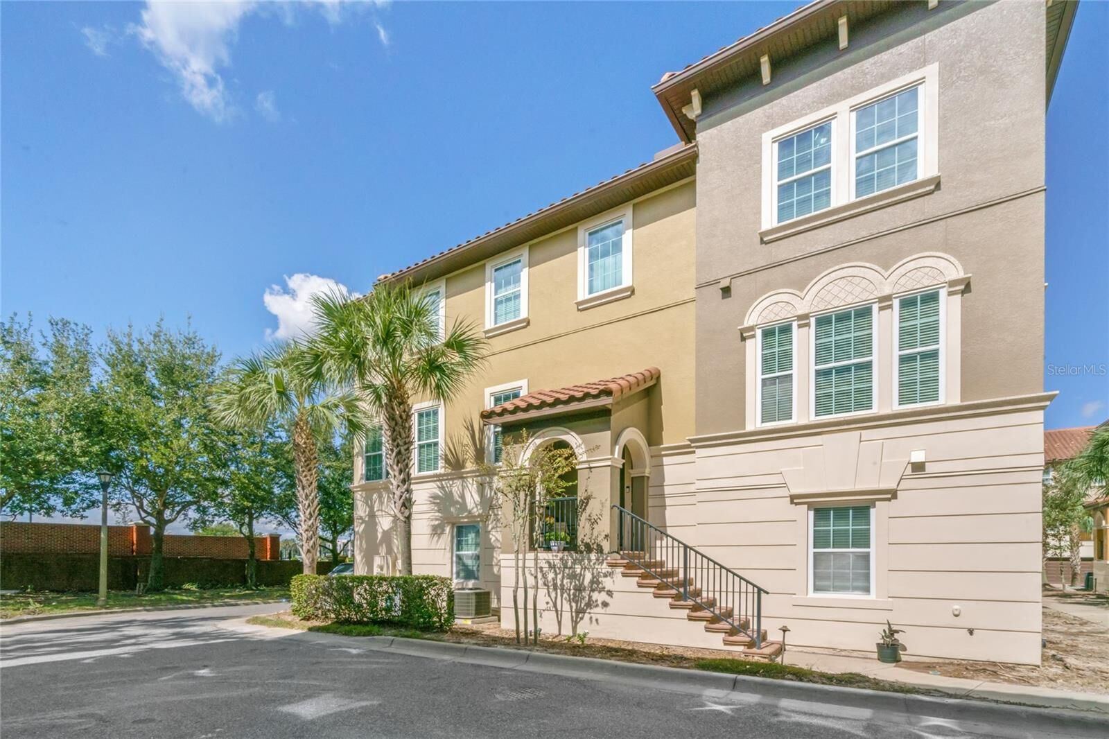 Property Photo: 732 Lobelia Drive FL 32746