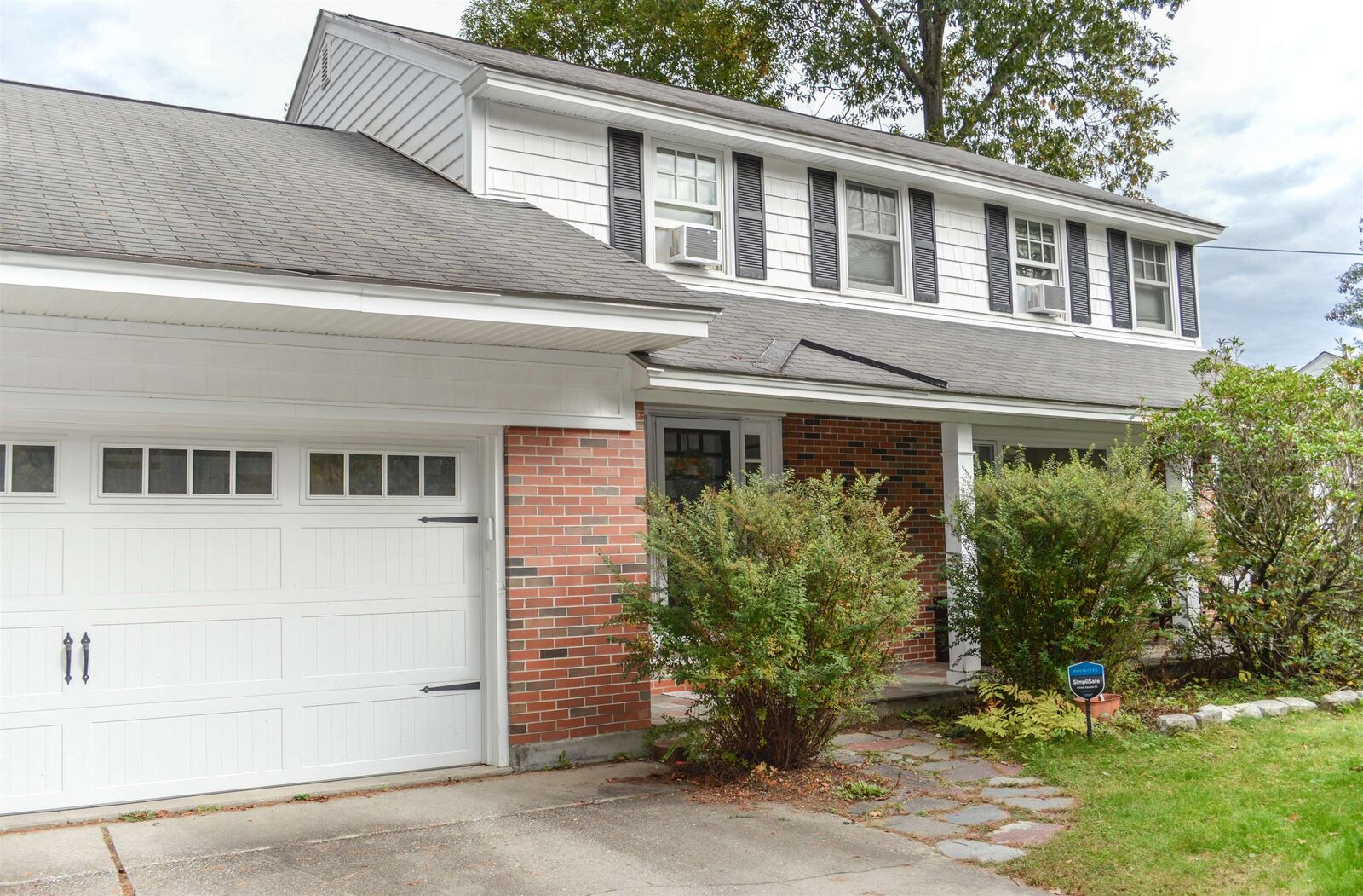 Property Photo:  52 Greenwood Avenue  NH 03431 