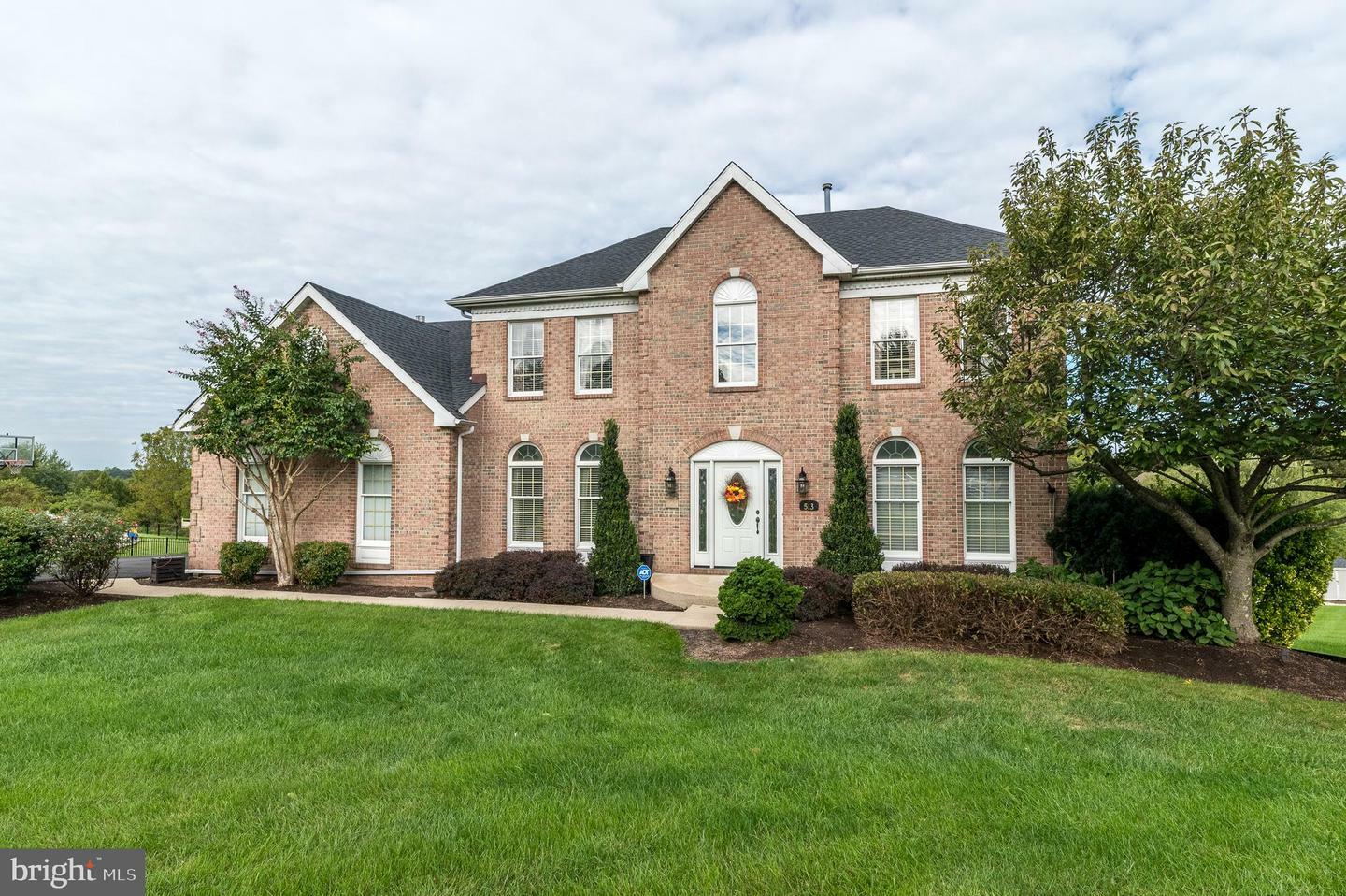 Property Photo: 513 Apple Lane PA 19438