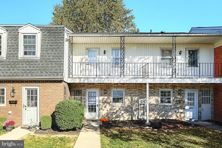 1607 Wogan Road  York PA 17404 photo