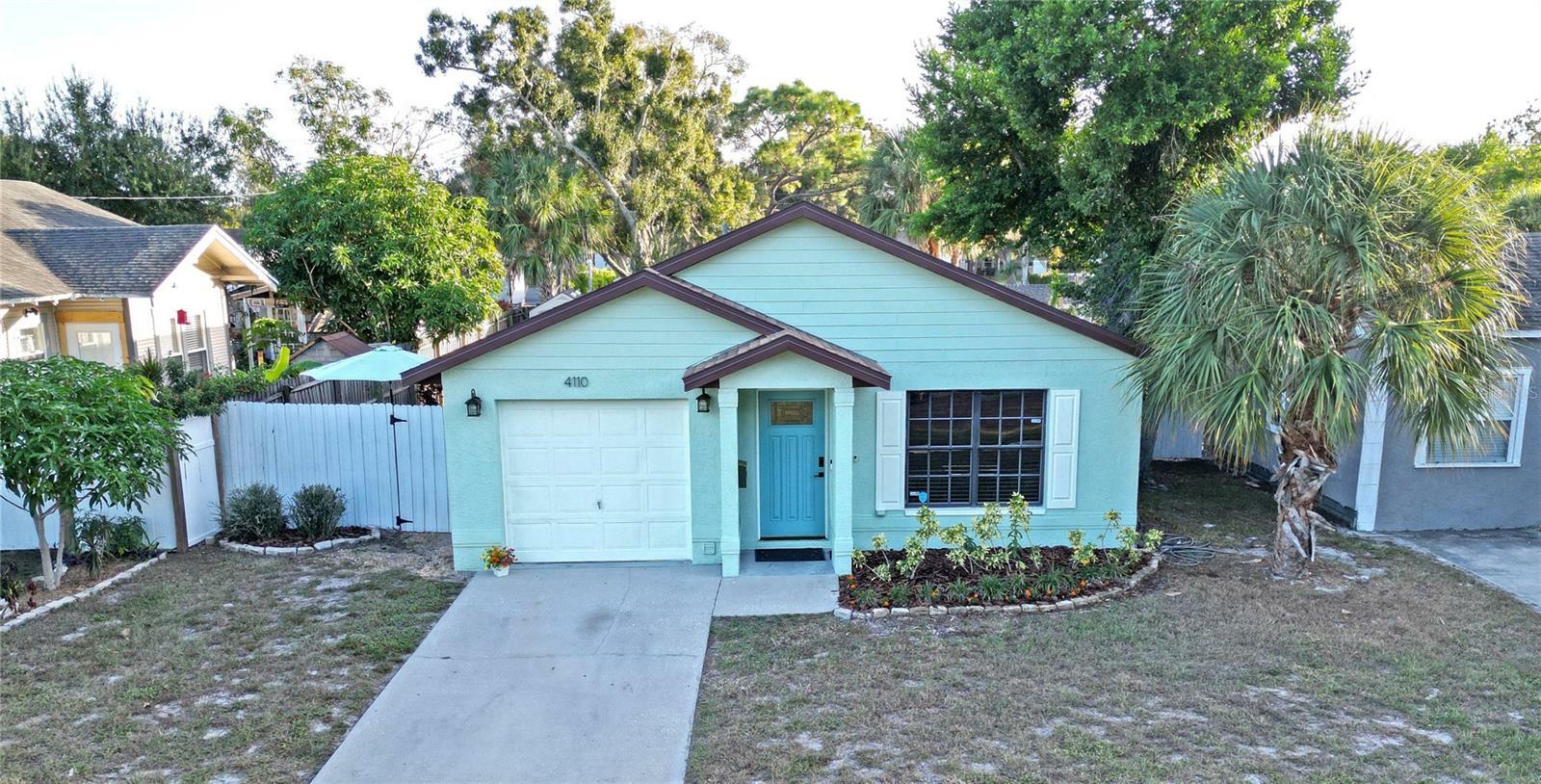 Property Photo:  4110 2nd Avenue S  FL 33711 