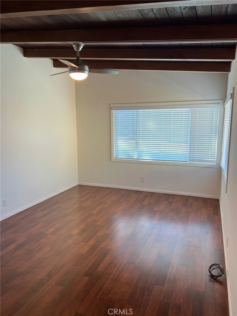 Property Photo:  300 Calle Miramar A  CA 90277 