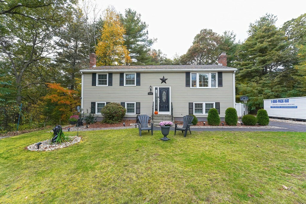 Property Photo:  253 Forest Grove Ave  MA 02093 