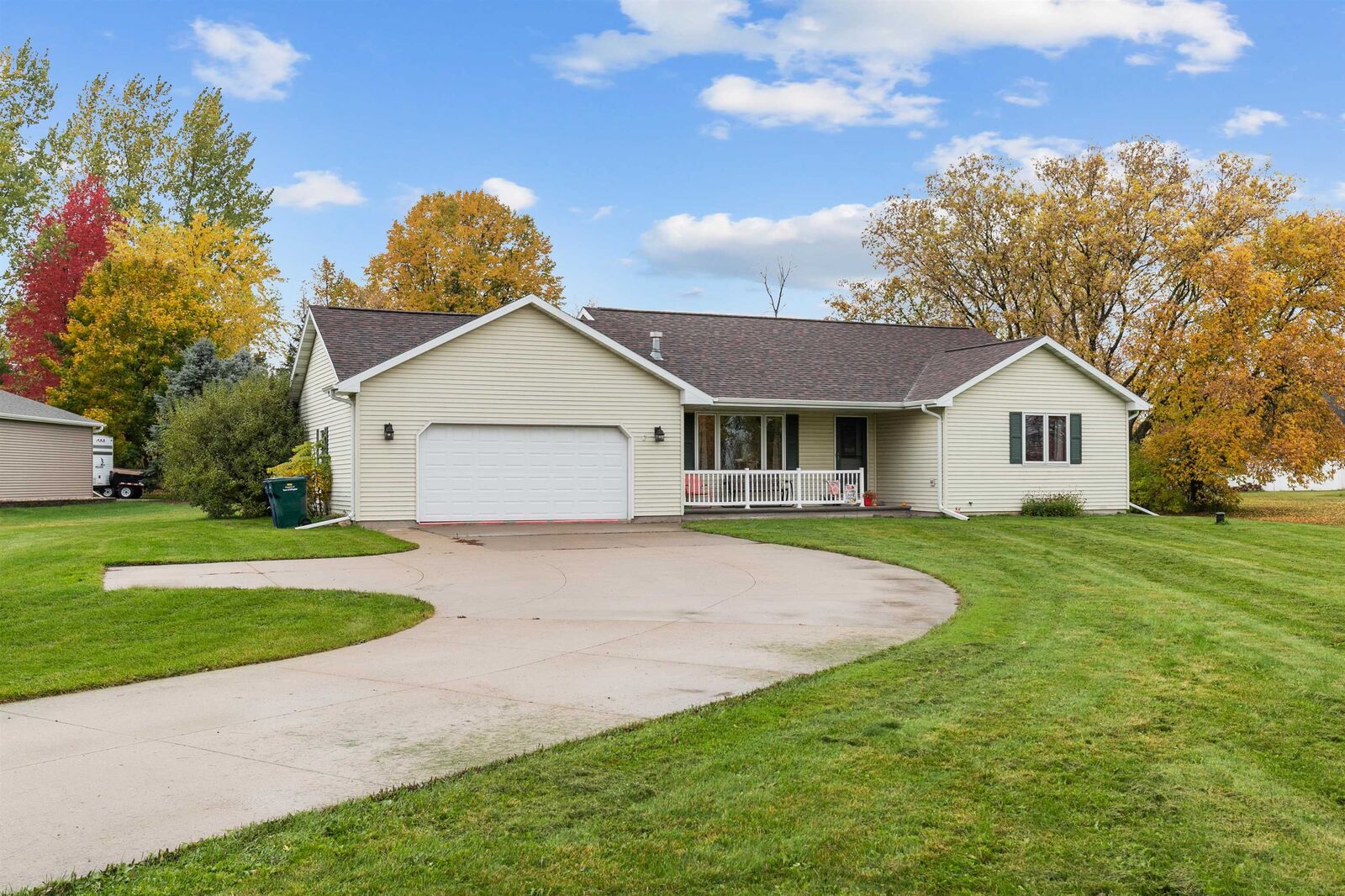 Property Photo: N3253 State Rd 76 WI 54944-9745