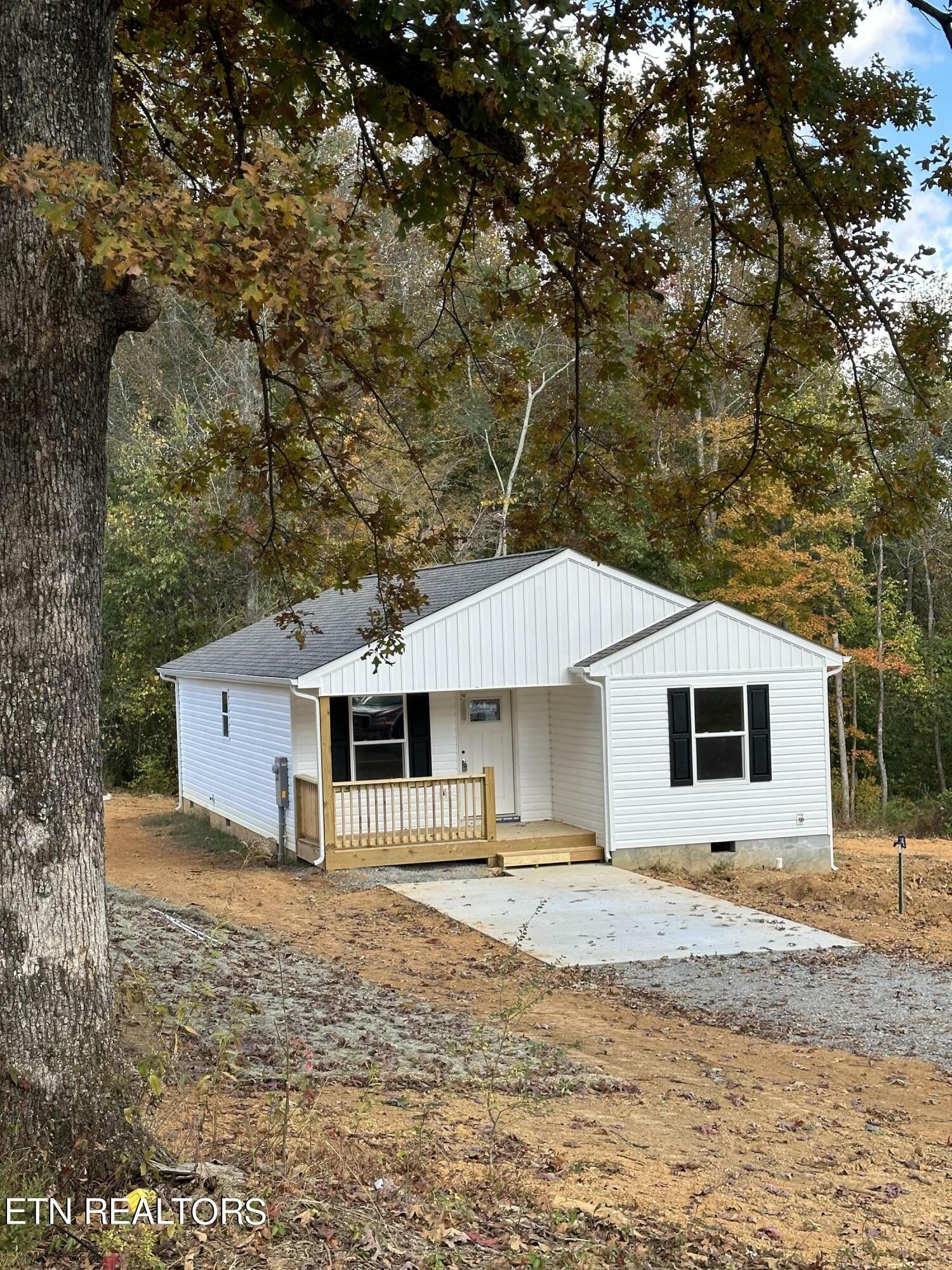 Property Photo:  201 County Road 439  TN 37303 