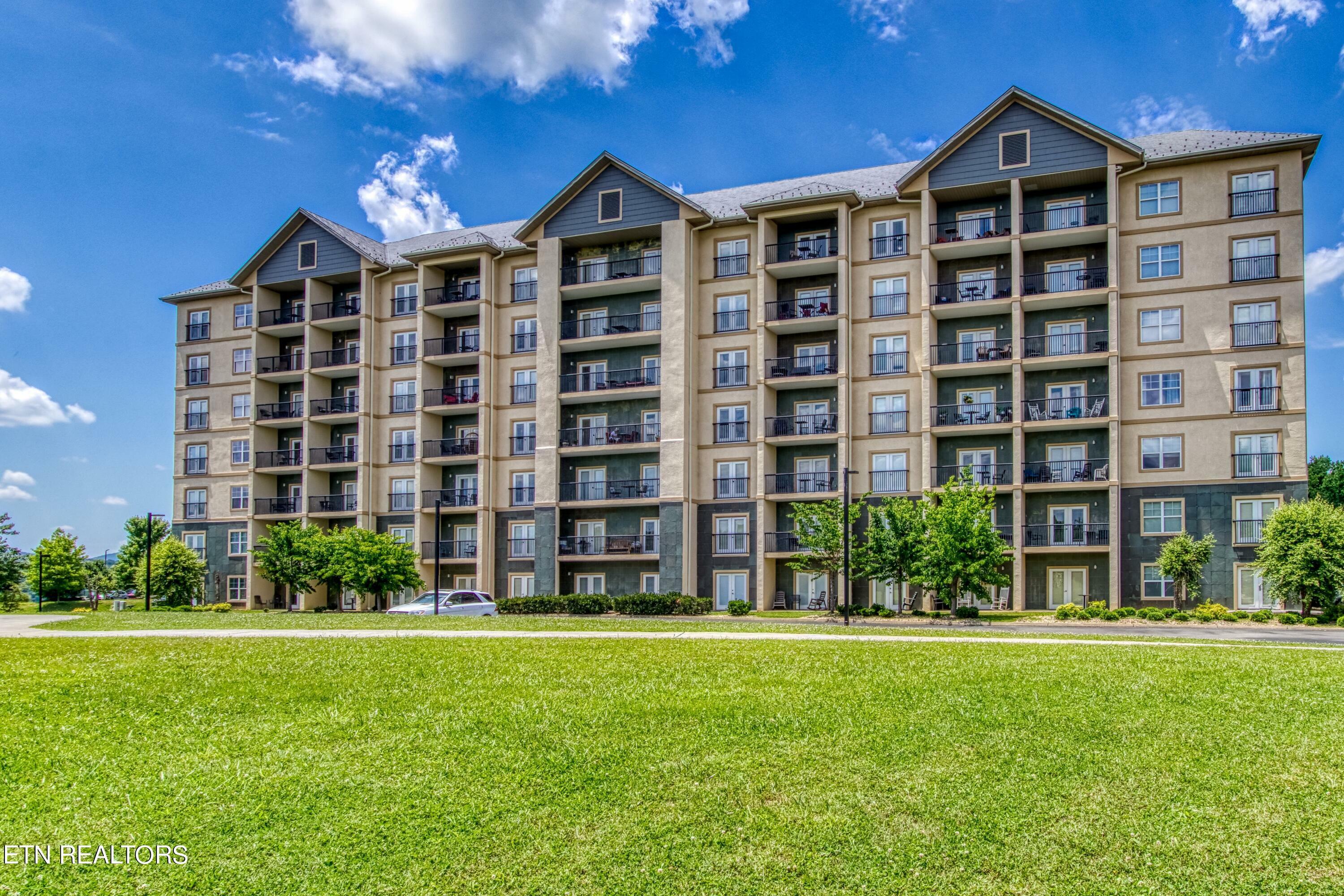 Property Photo: 124 Plaza Drive 3206 TN 37863