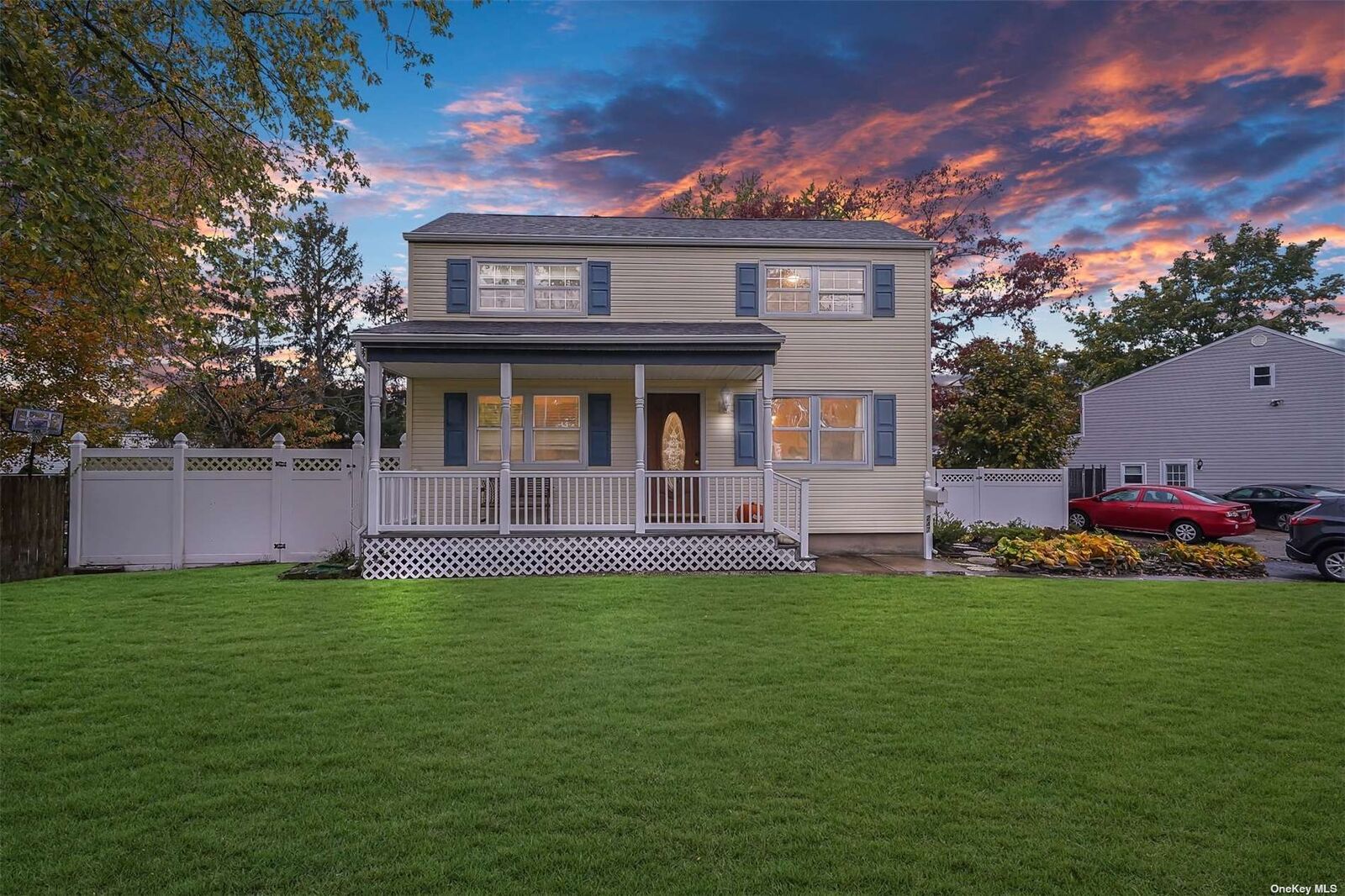 Property Photo:  247 Eastwood Boulevard  NY 11720 