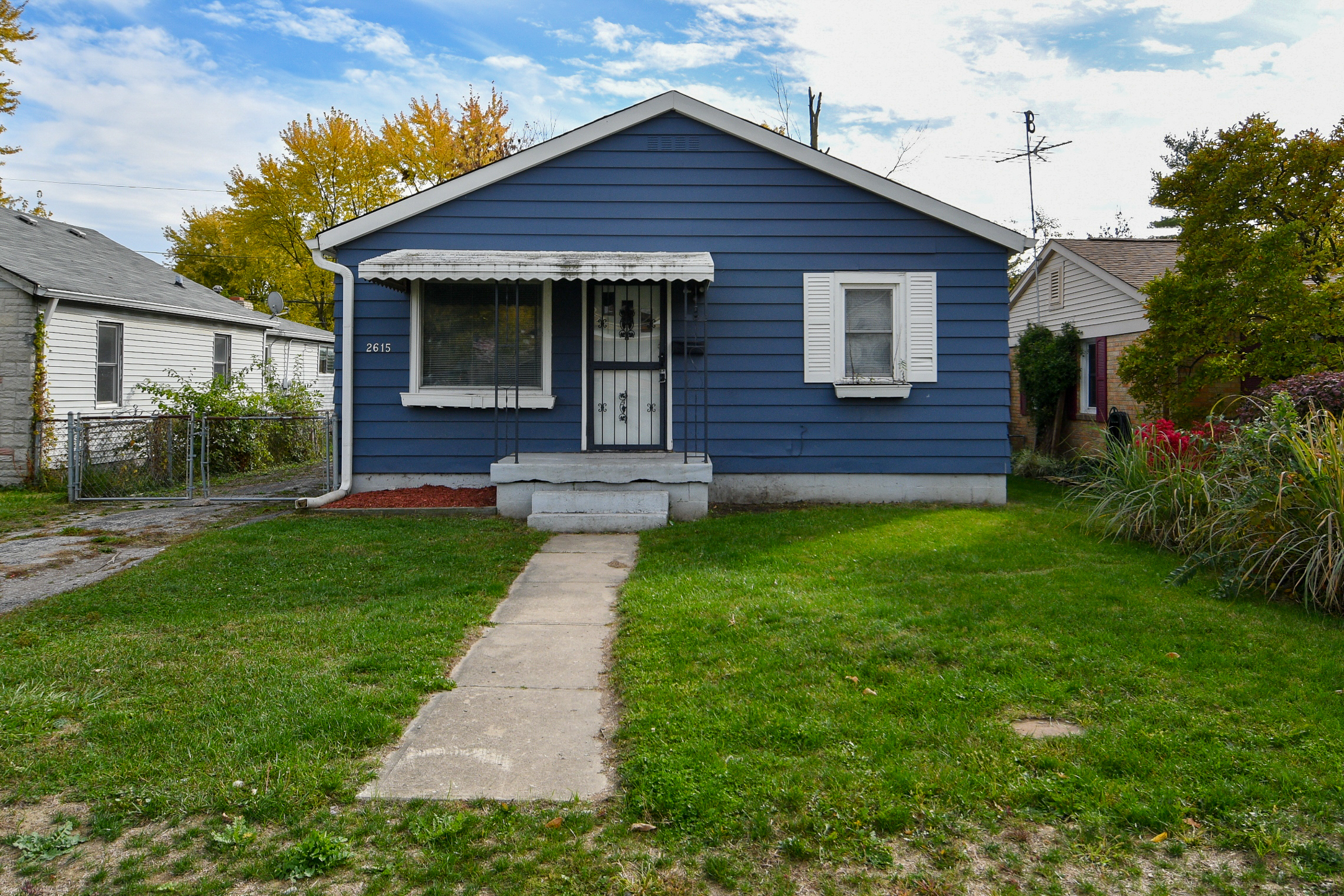 Property Photo:  2615 Wade Street  IN 46203 