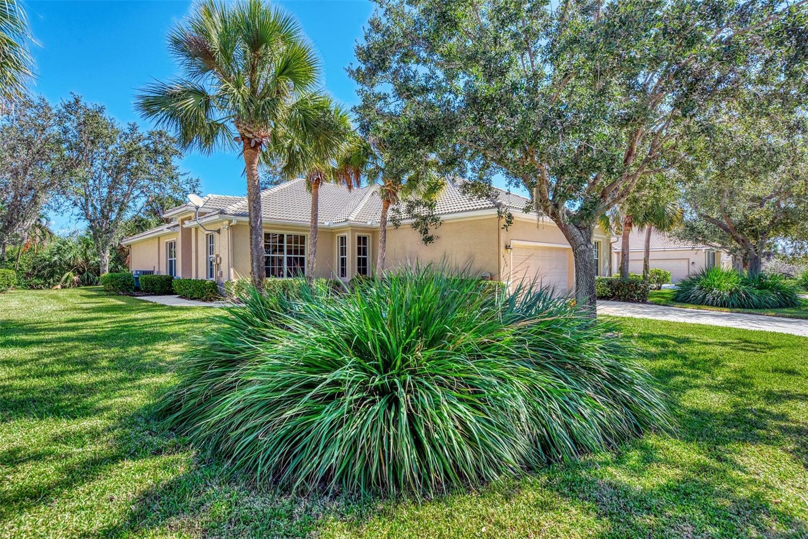 Property Photo:  14306 Reserve Court  FL 33953 