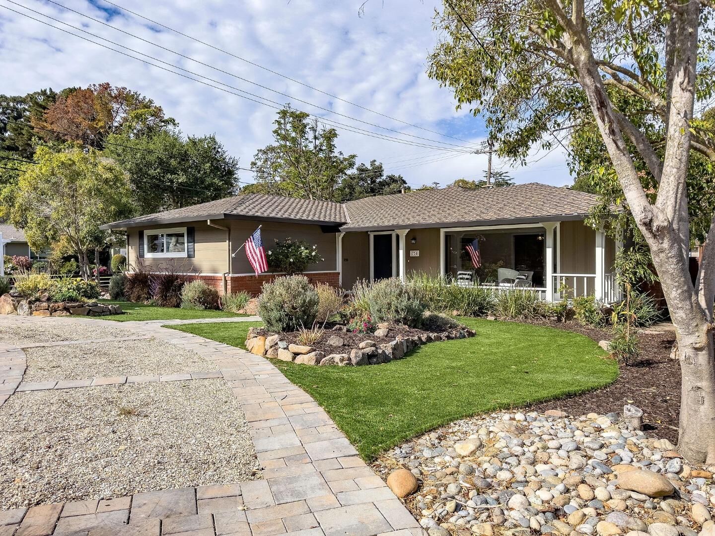 Property Photo:  724 Laurelwood Drive  CA 94403 