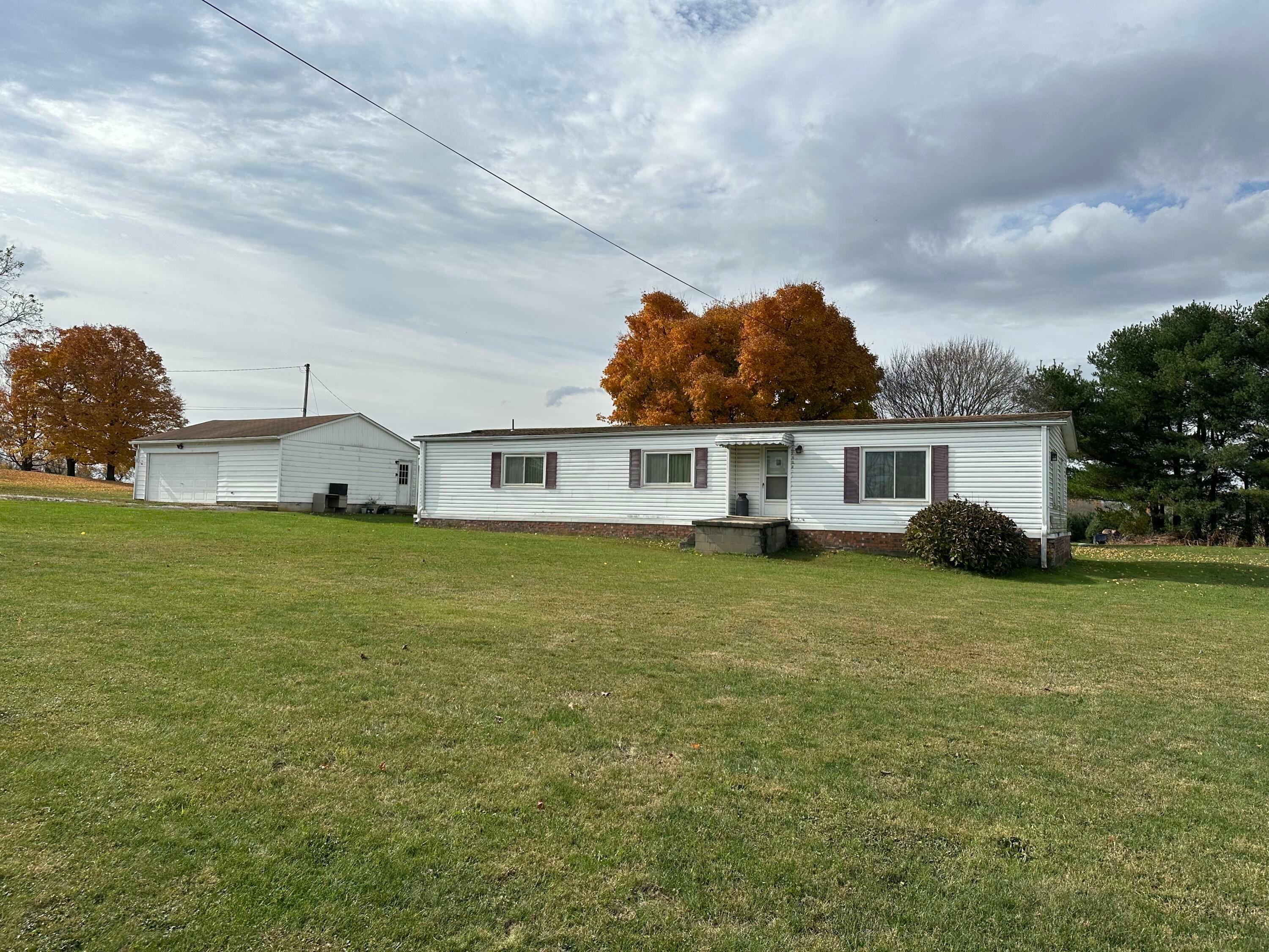 Property Photo:  2569 Loudon Street  OH 43023 