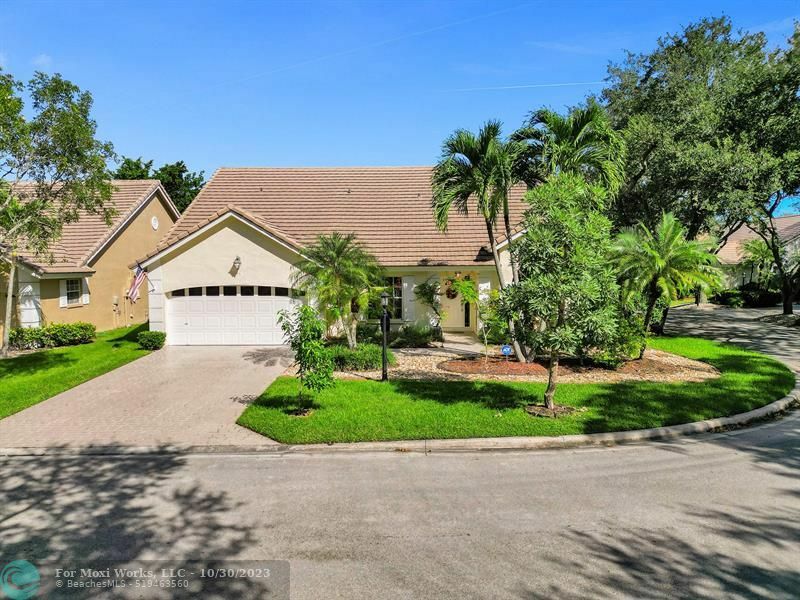 Property Photo:  12702 NW 20th Ct  FL 33071 