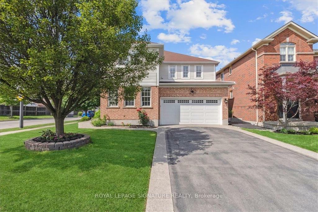 Property Photo: 239 Bradley Avenue ON L0R1C0