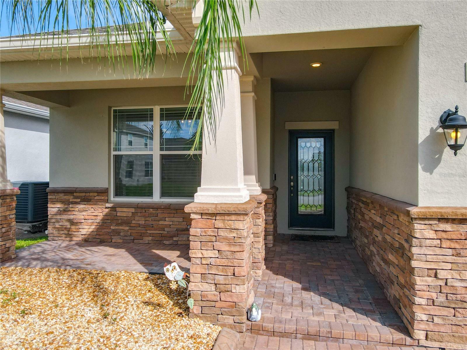 Property Photo: 12087 Stone Bark Trail FL 32824
