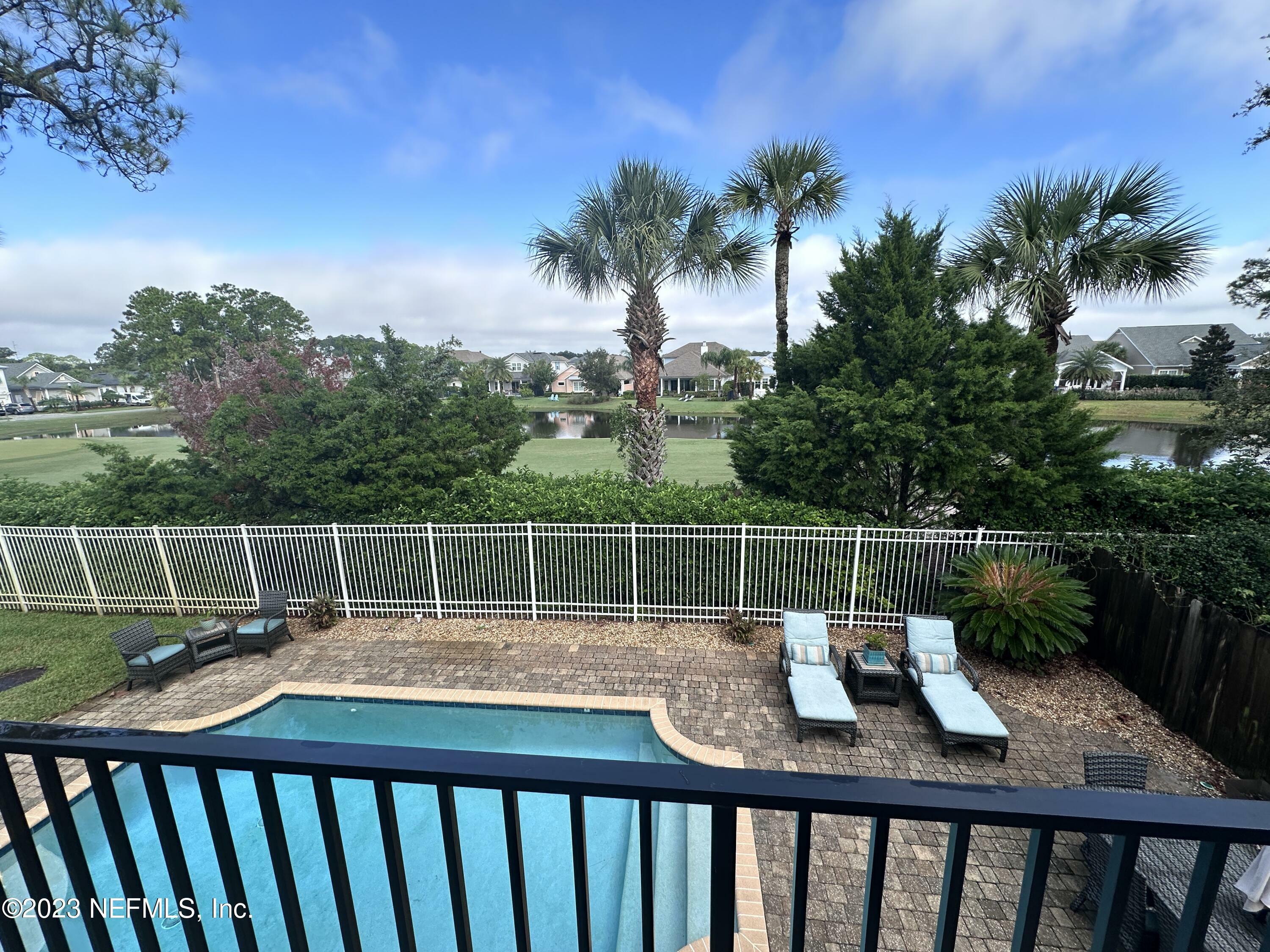 Property Photo:  1641 Linkside Drive N B  FL 32233 