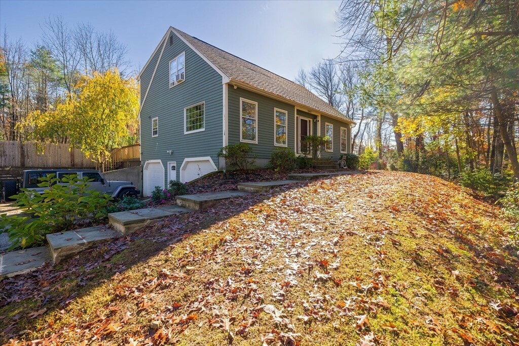 Property Photo: 1047 Dennison Dr MA 01550