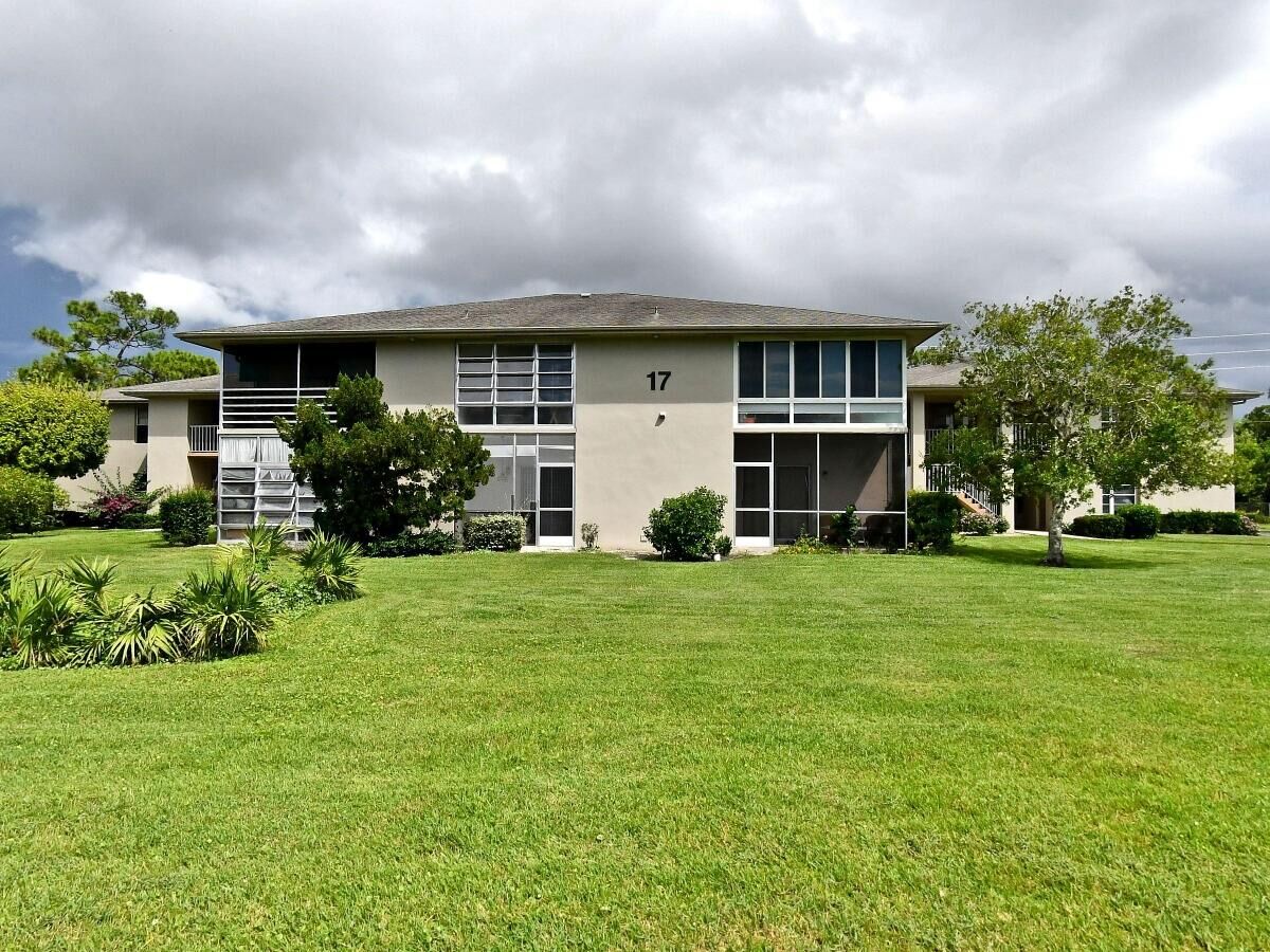 Property Photo: 17 Lake Vista Trail 201 FL 34952