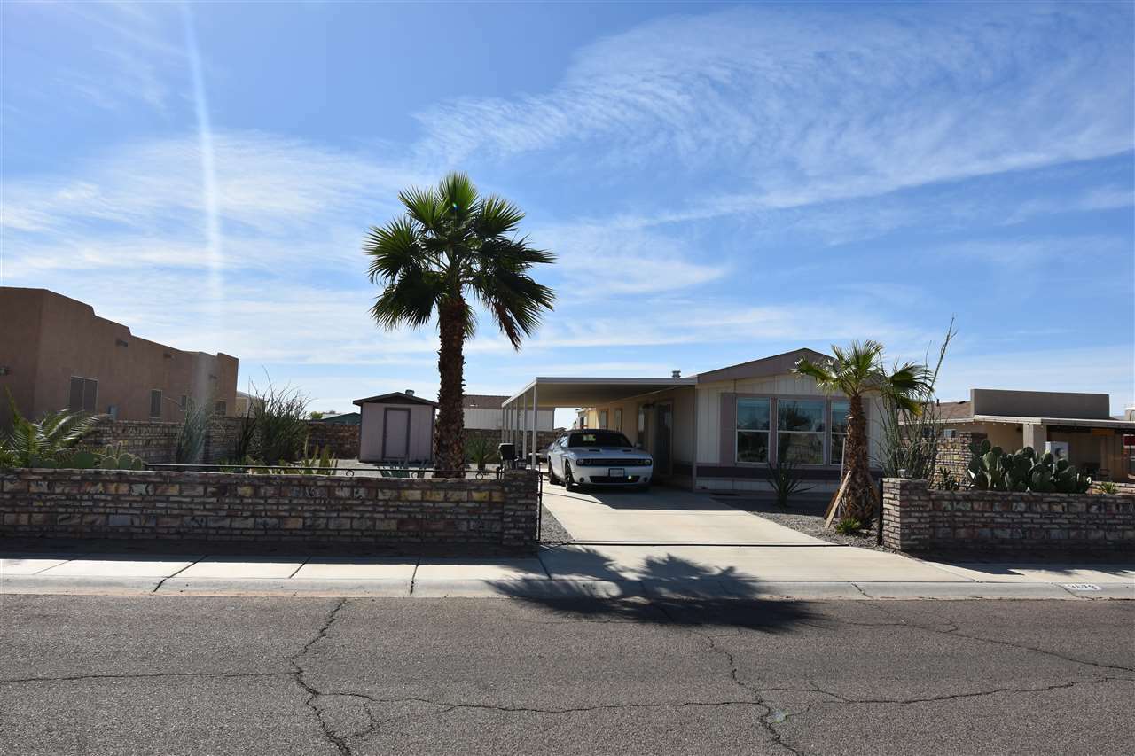 Property Photo:  9679 E 35 Pl  AZ 85365 