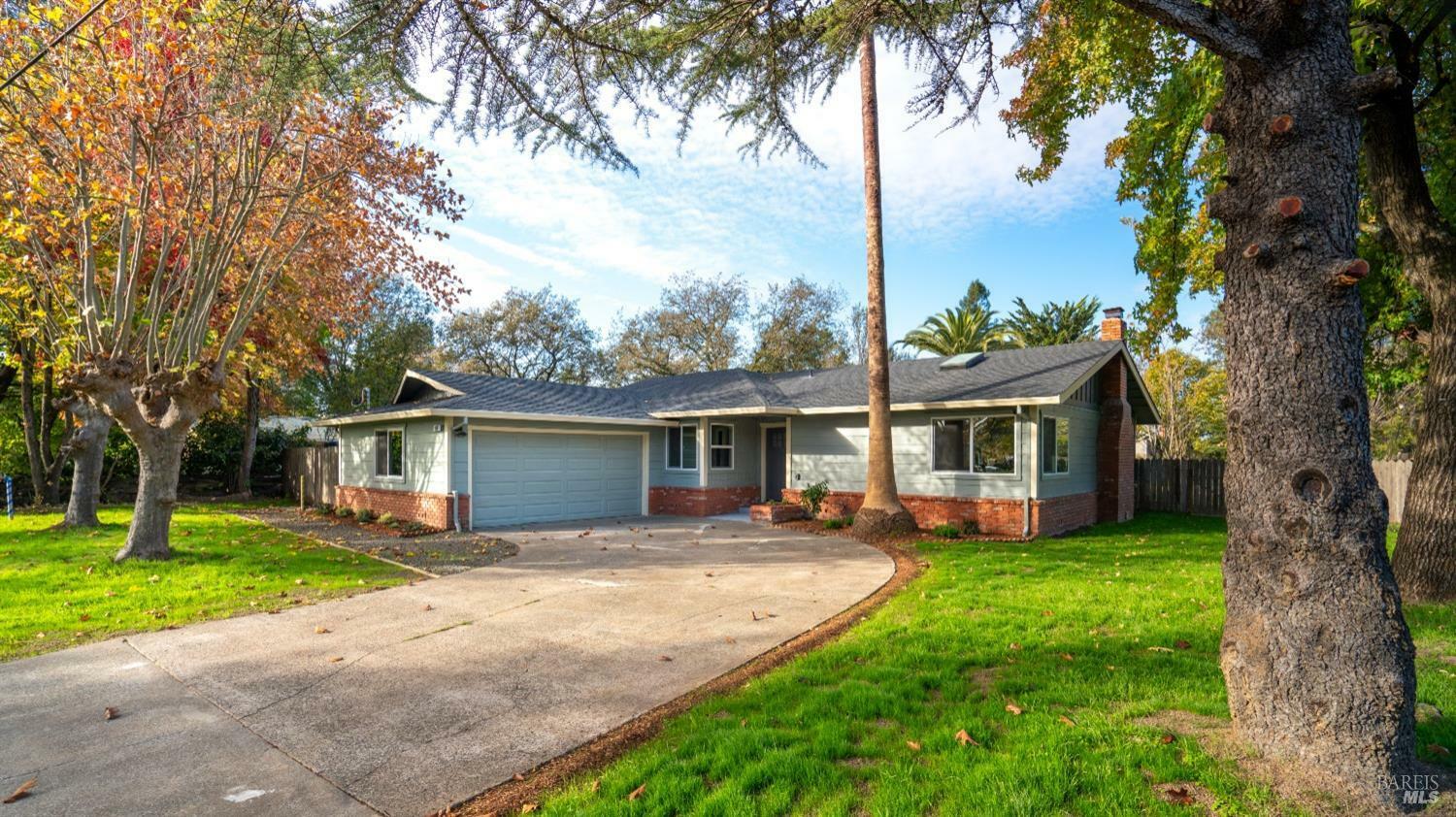 Property Photo:  560 Duer Road  CA 95472 