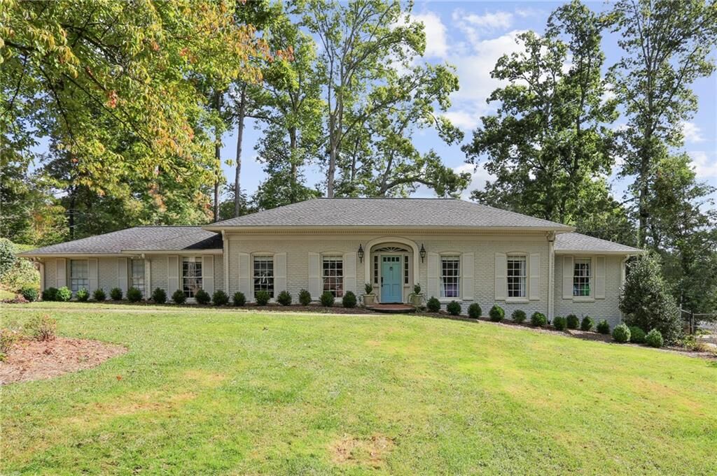 Property Photo:  4775 Brinkley Lane  GA 30342 
