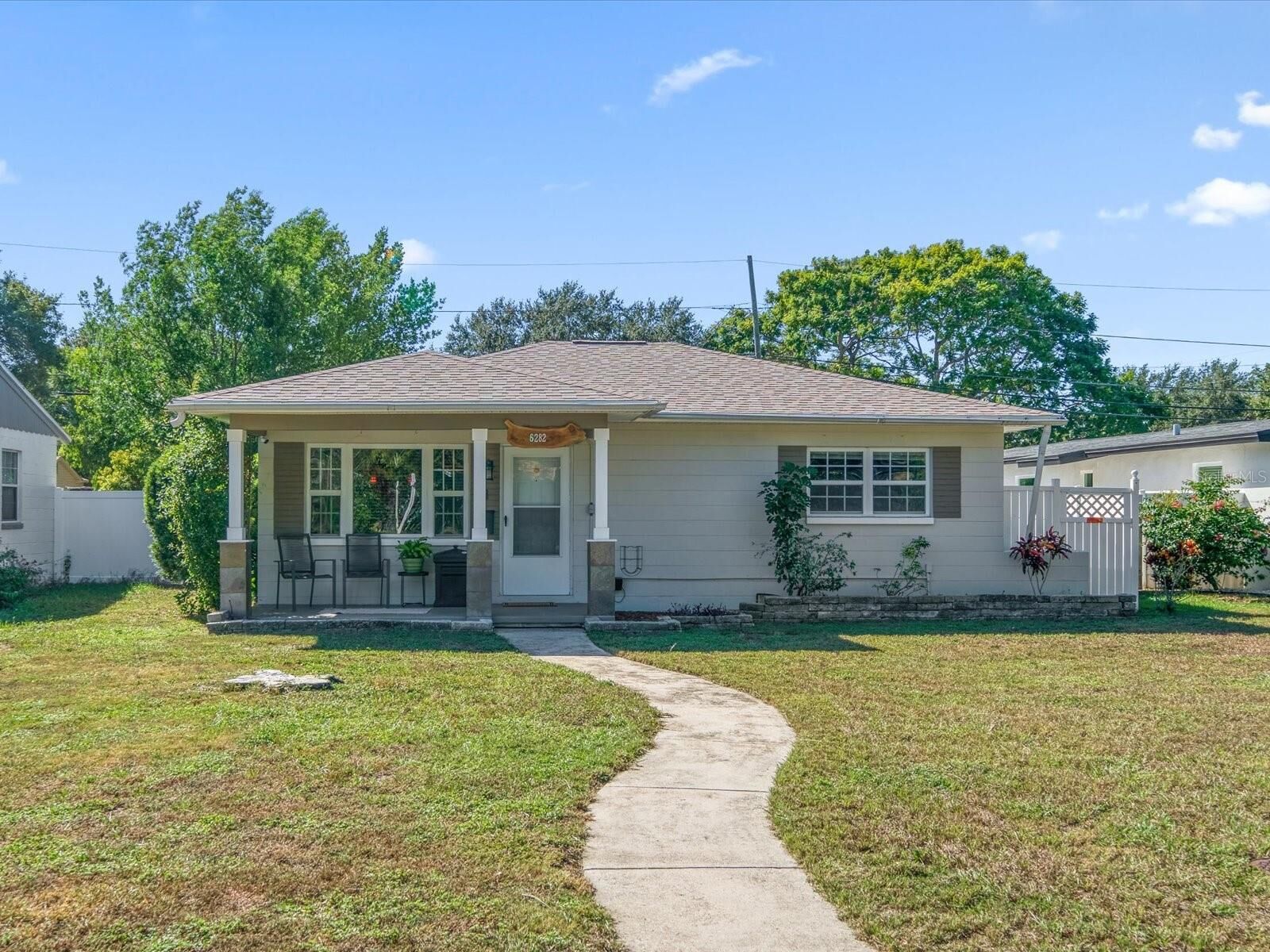 Property Photo:  6282 2nd Avenue N  FL 33710 