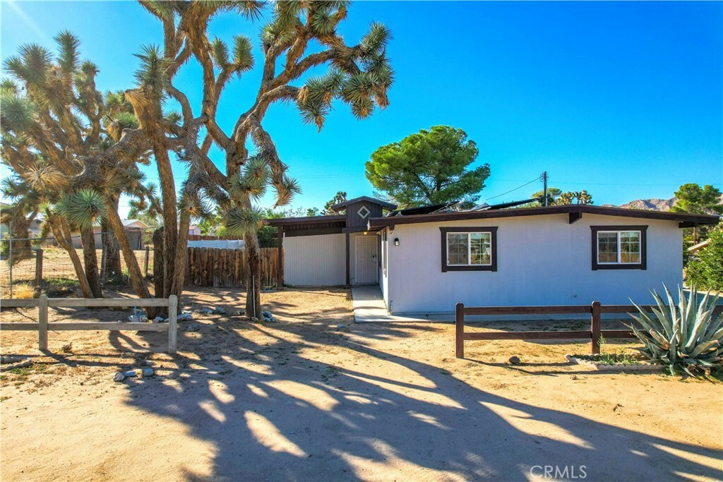 Property Photo:  7638 Elk Trail  CA 92284 