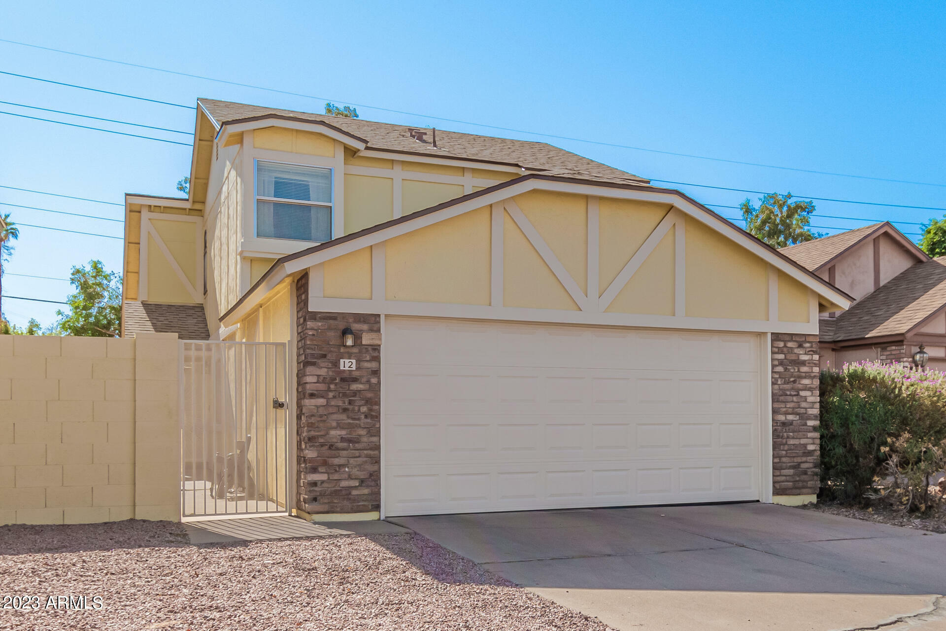 Property Photo:  1915 S 39th Street 12  AZ 85206 