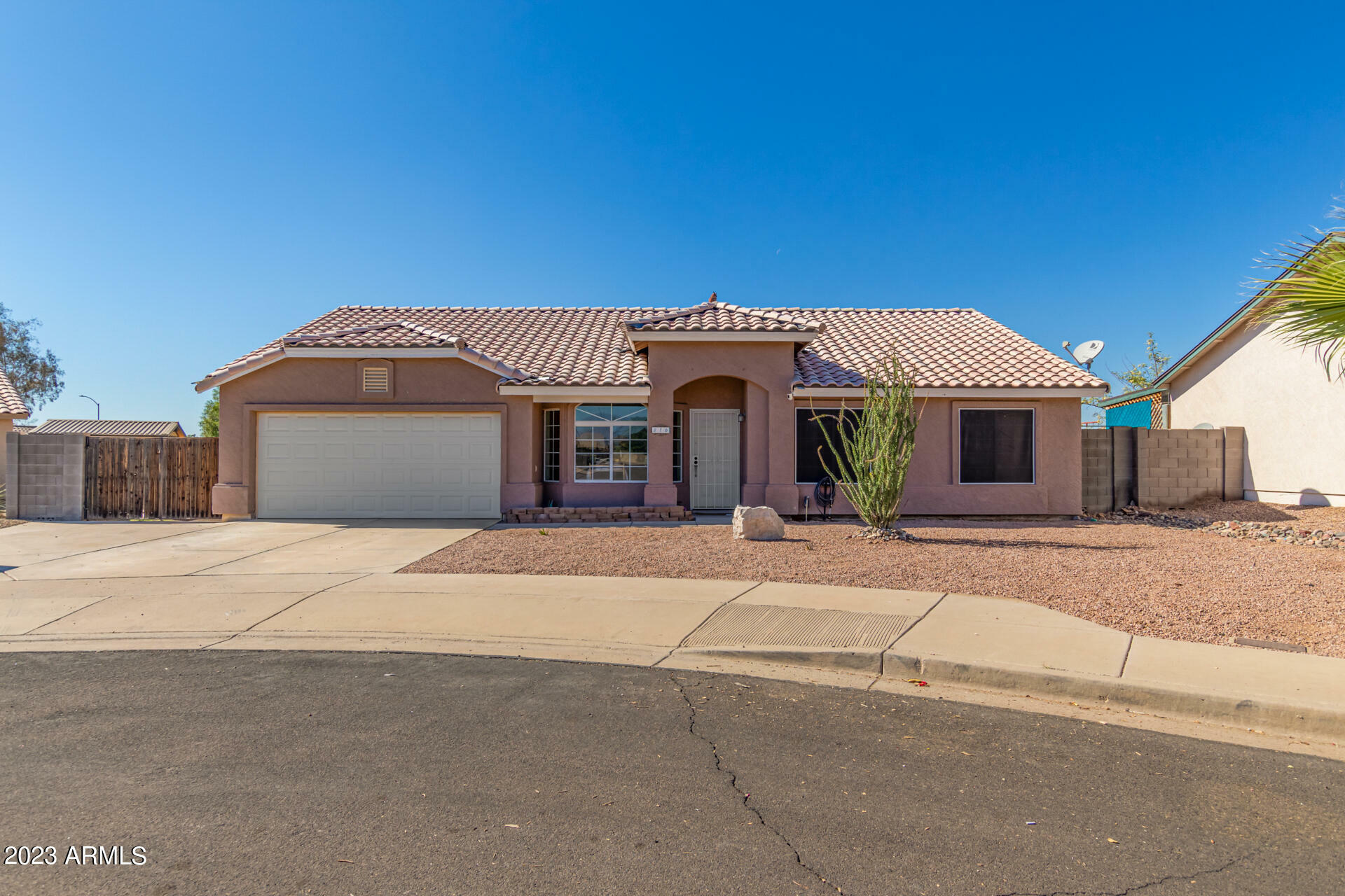 Property Photo:  816 N 94th Street  AZ 85207 