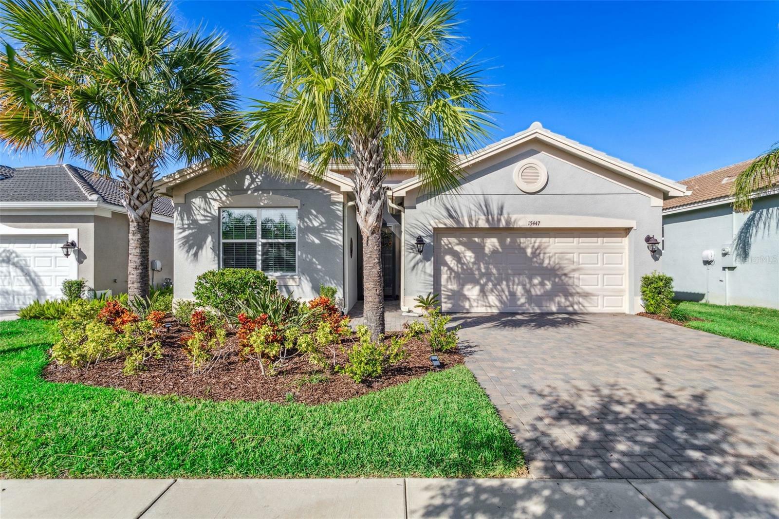 Property Photo: 15447 Santa Pola Drive FL 33598