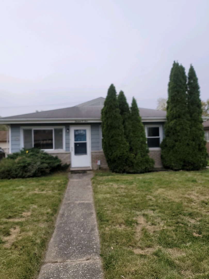 Property Photo:  1304 Burnham Avenue  IL 60409 