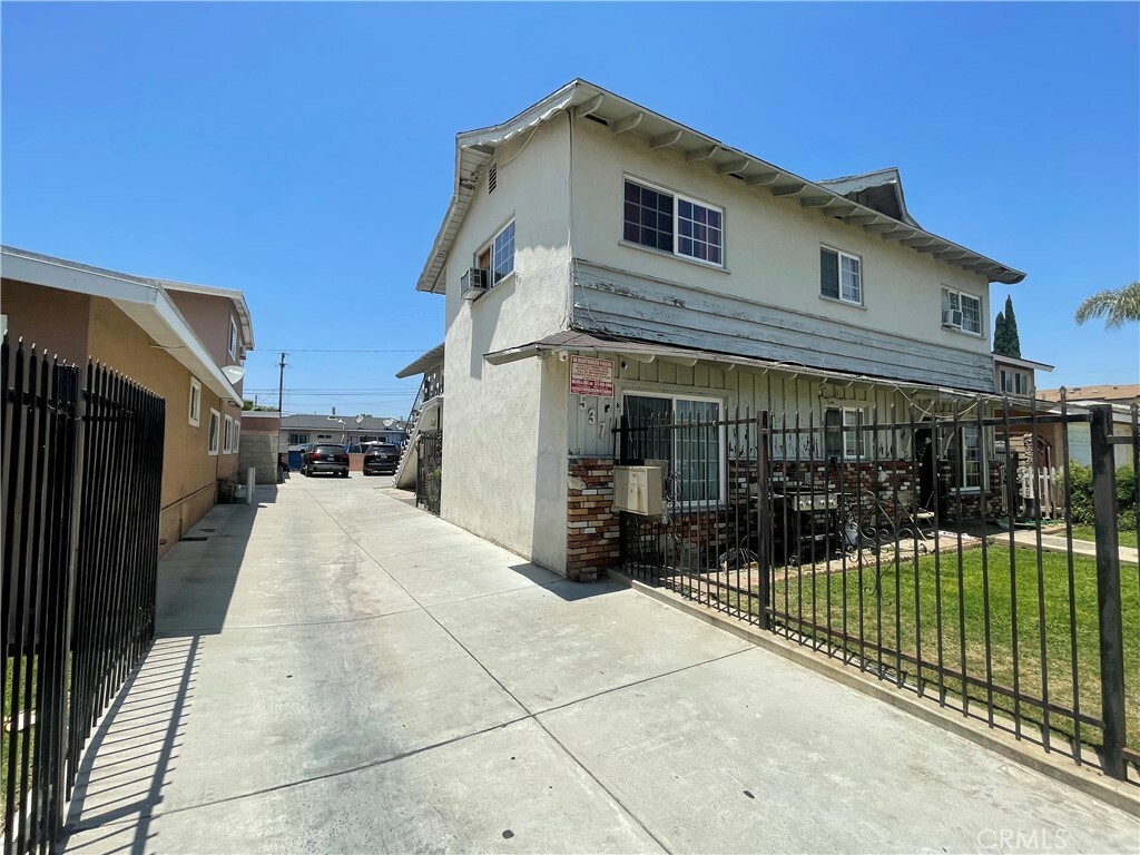 Property Photo:  537 S 6th Street  CA 90640 