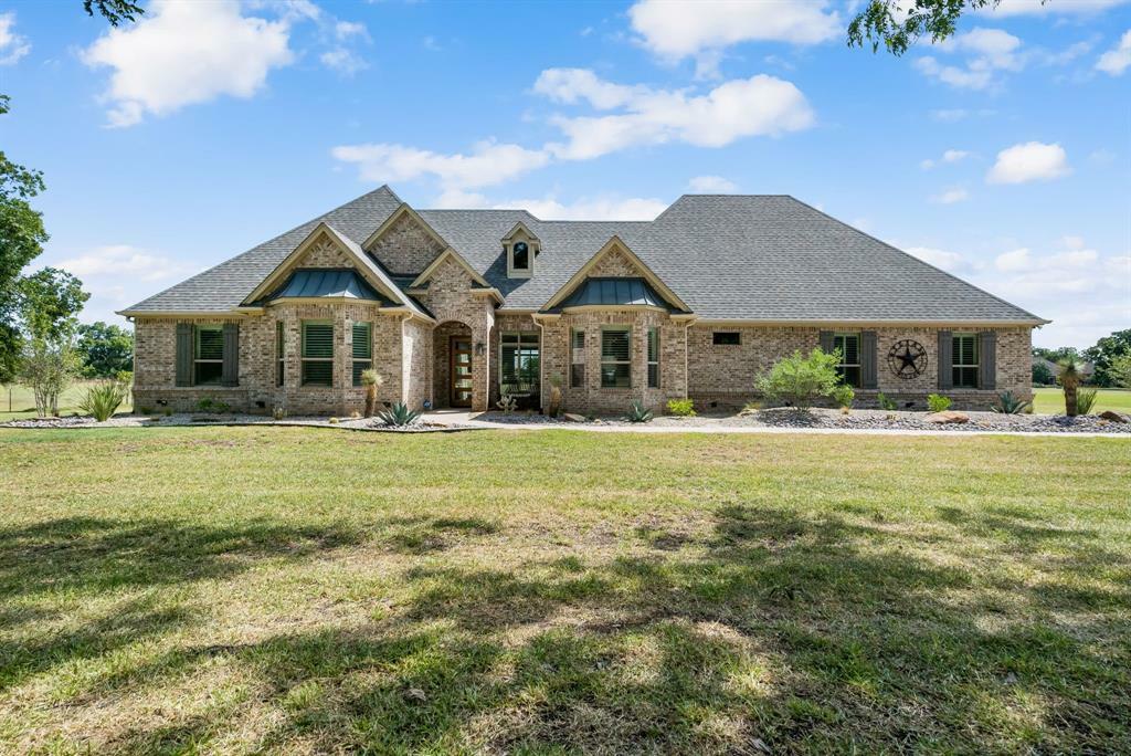 Property Photo:  105 Westmeadow Drive  TX 76087 