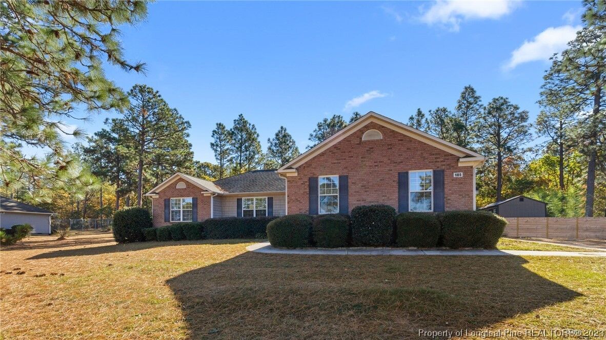 Property Photo: 185 Russett Court NC 28327