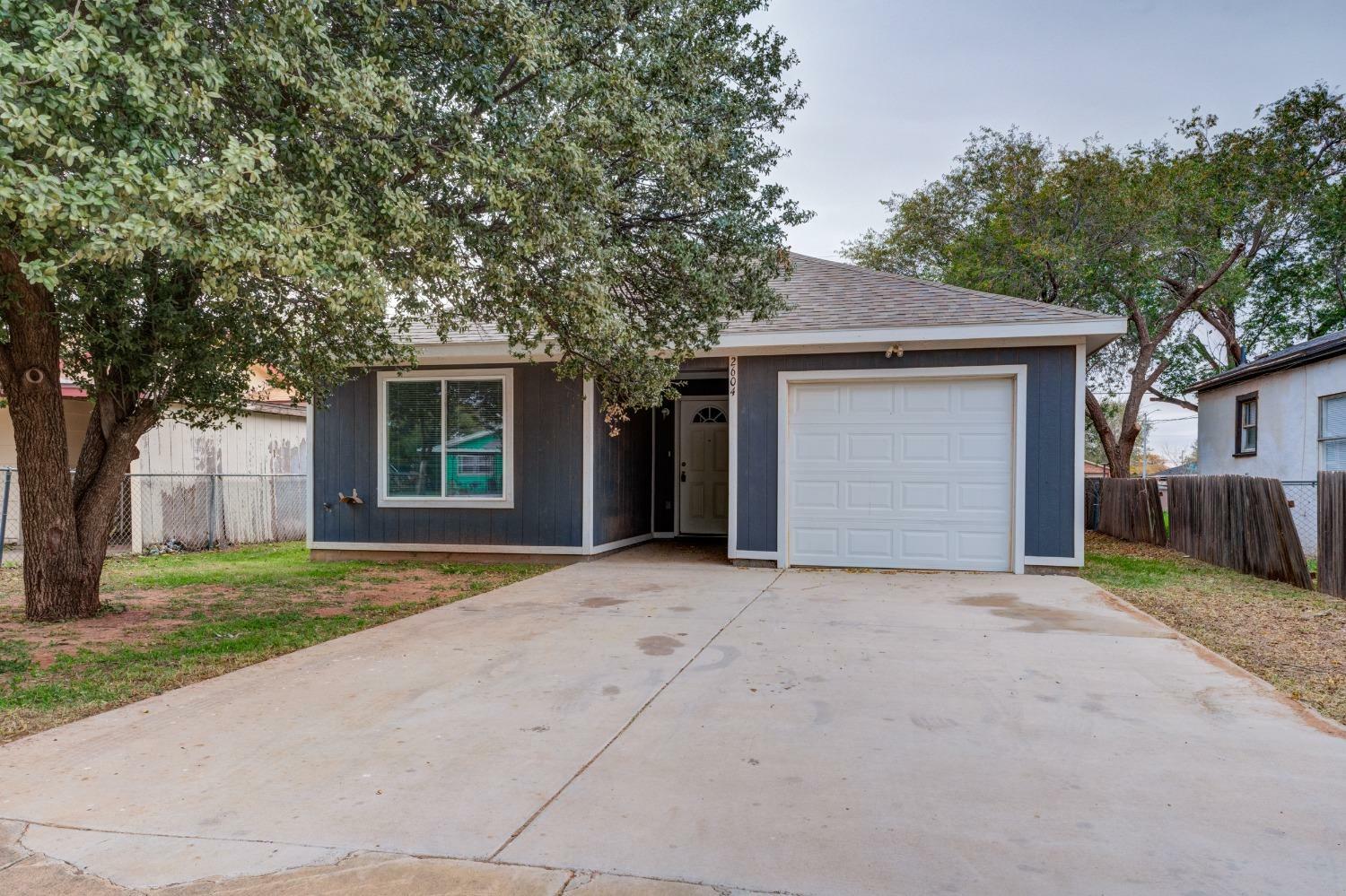 Property Photo:  2604 Amherst Street  TX 79415 