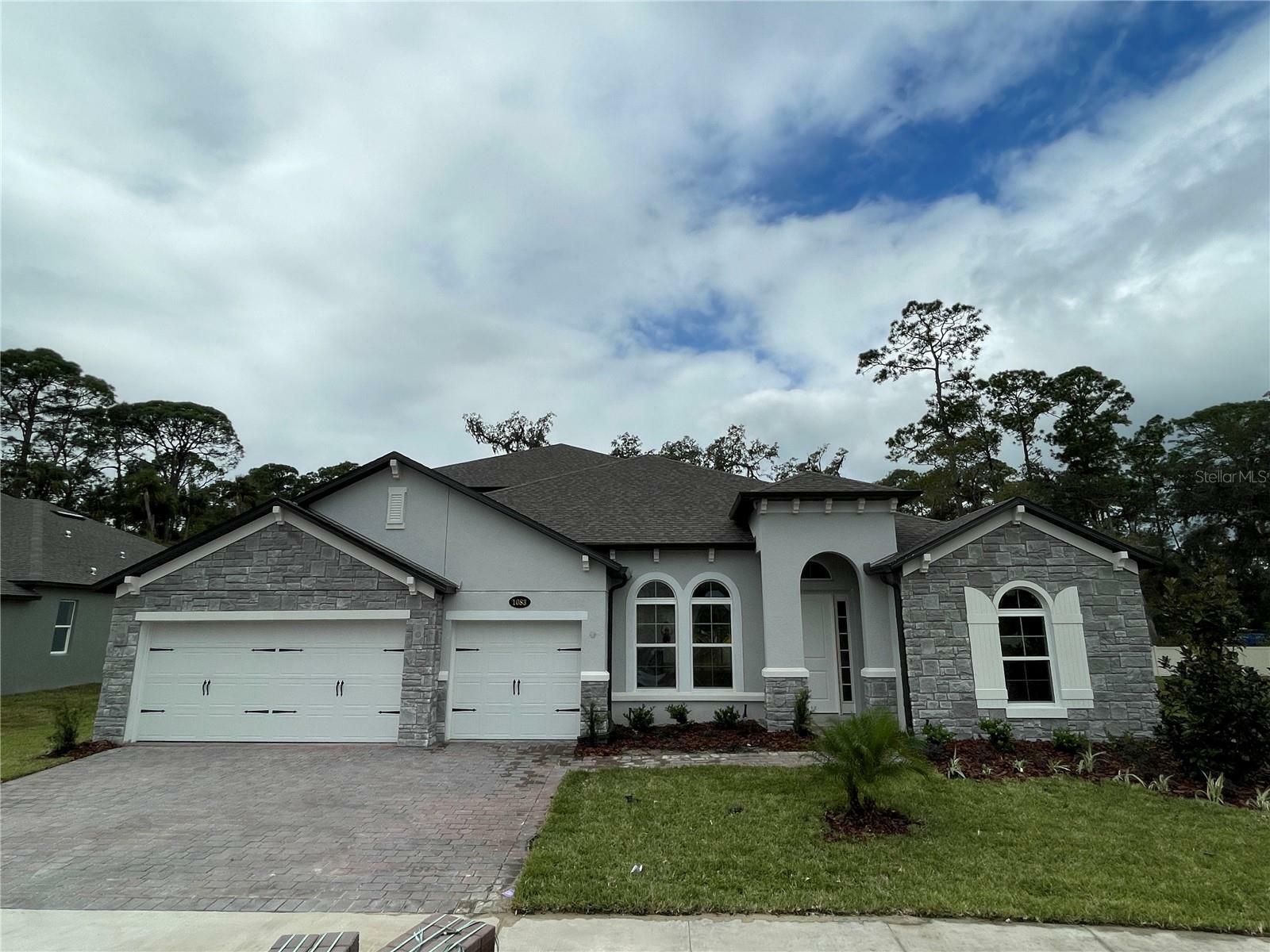 Property Photo:  1083 Conestoga Way  FL 32771 