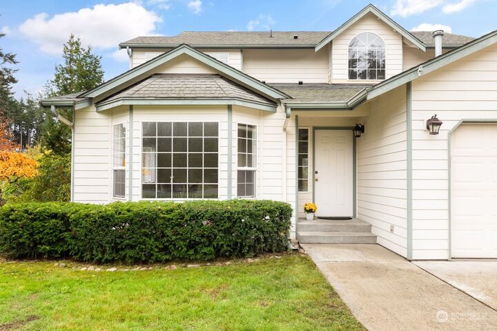 Property Photo: 1839 SW Loerland Drive WA 98277