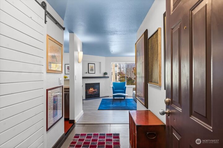 Property Photo:  8745 Greenwood Avenue N 511  WA 98103 