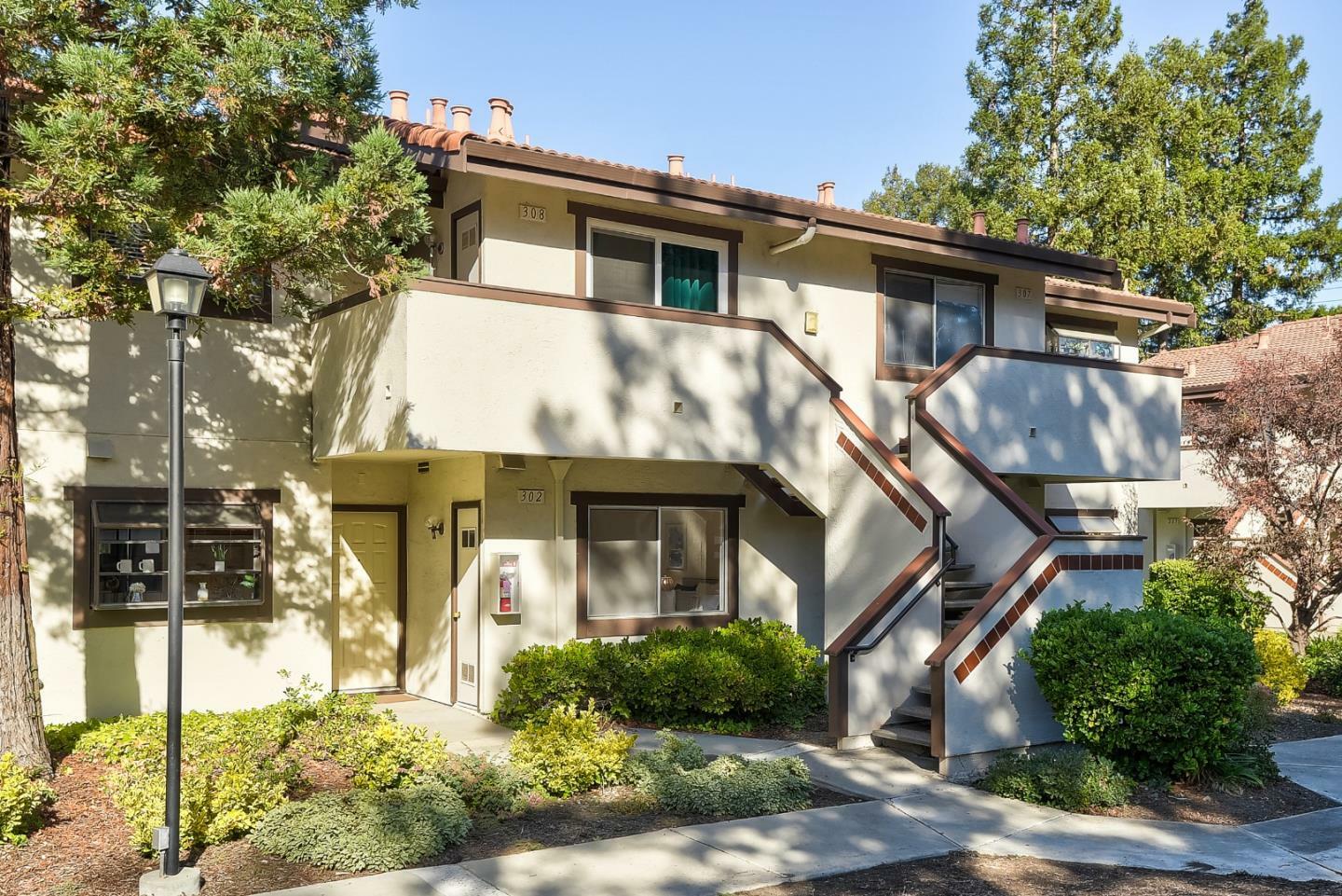 Property Photo:  1400 Bowe Avenue 302  CA 95051 