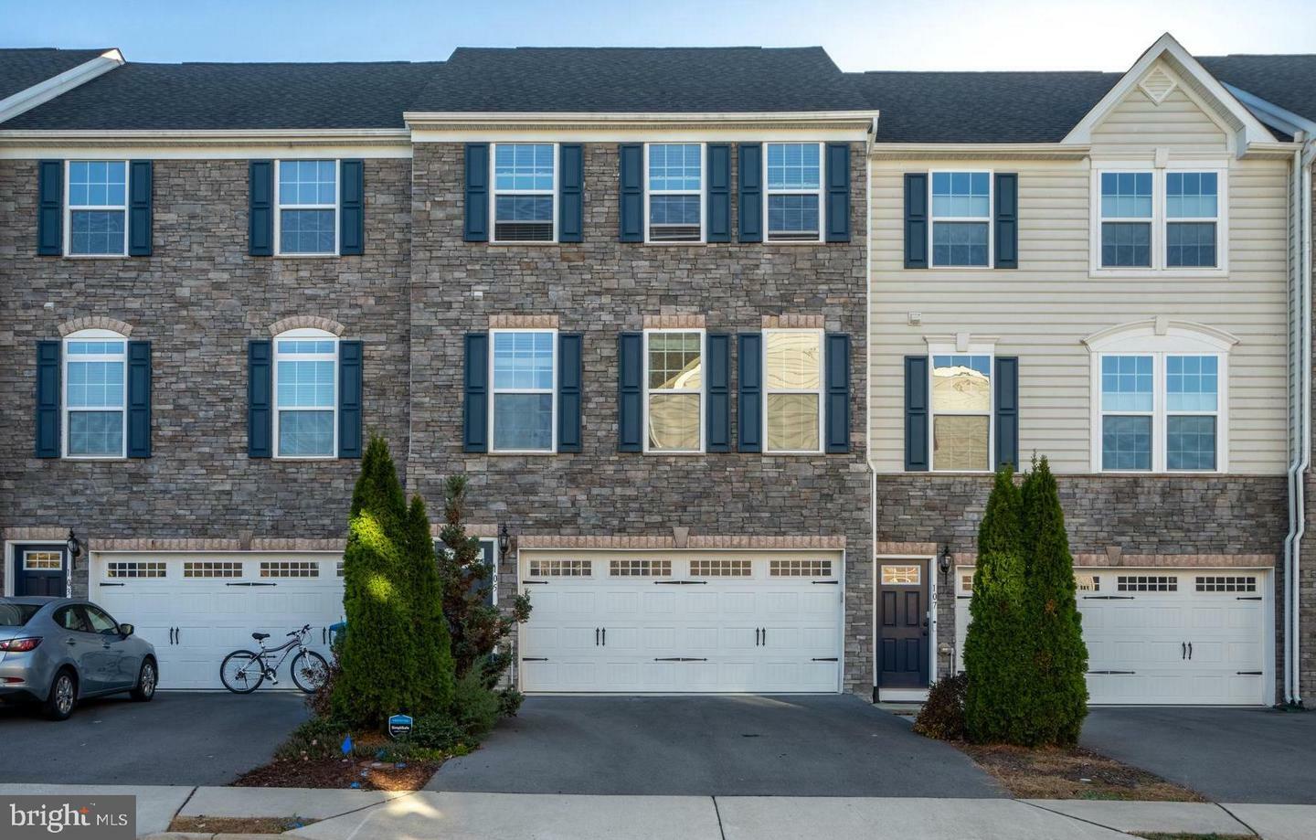 Property Photo: 105 Hornbeam Drive VA 22630