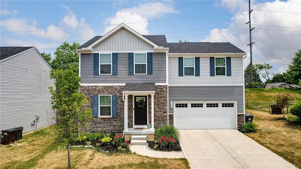 Property Photo: 1025 Glen Kegley Drive OH 45385