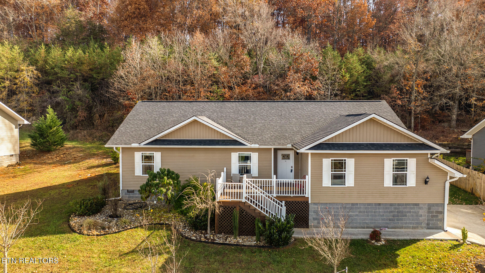 Property Photo: 154 Clear Creek Way TN 37764