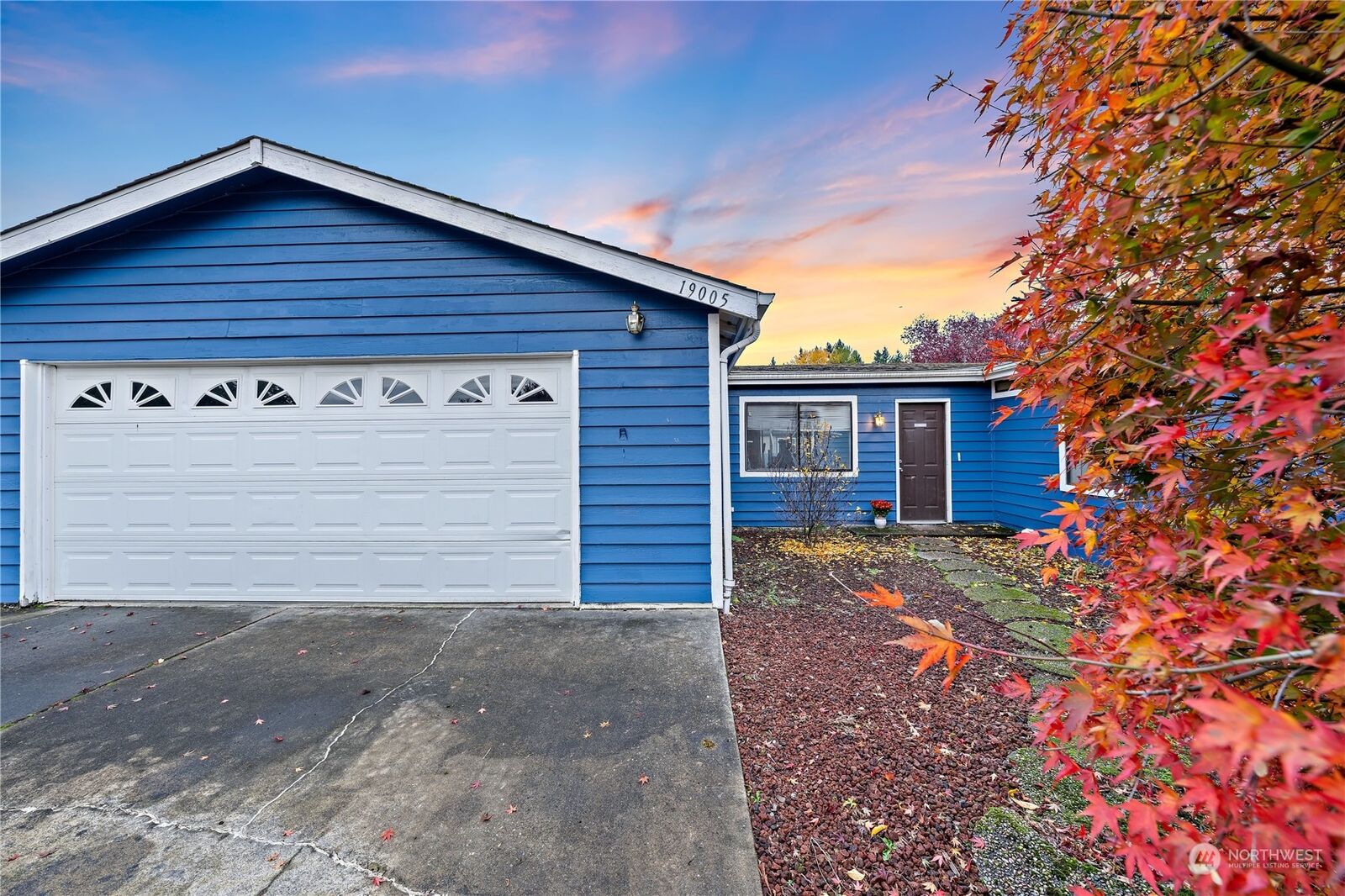 Property Photo: 19005 98th Avenue Ct E WA 98375