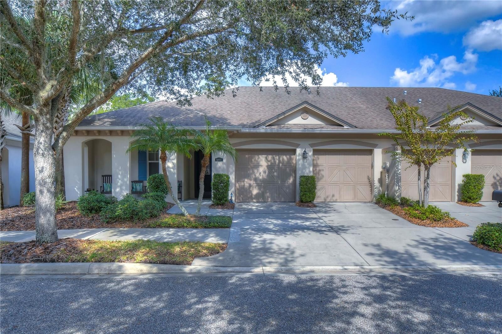 Property Photo:  6803 Lockington Court  FL 33625 