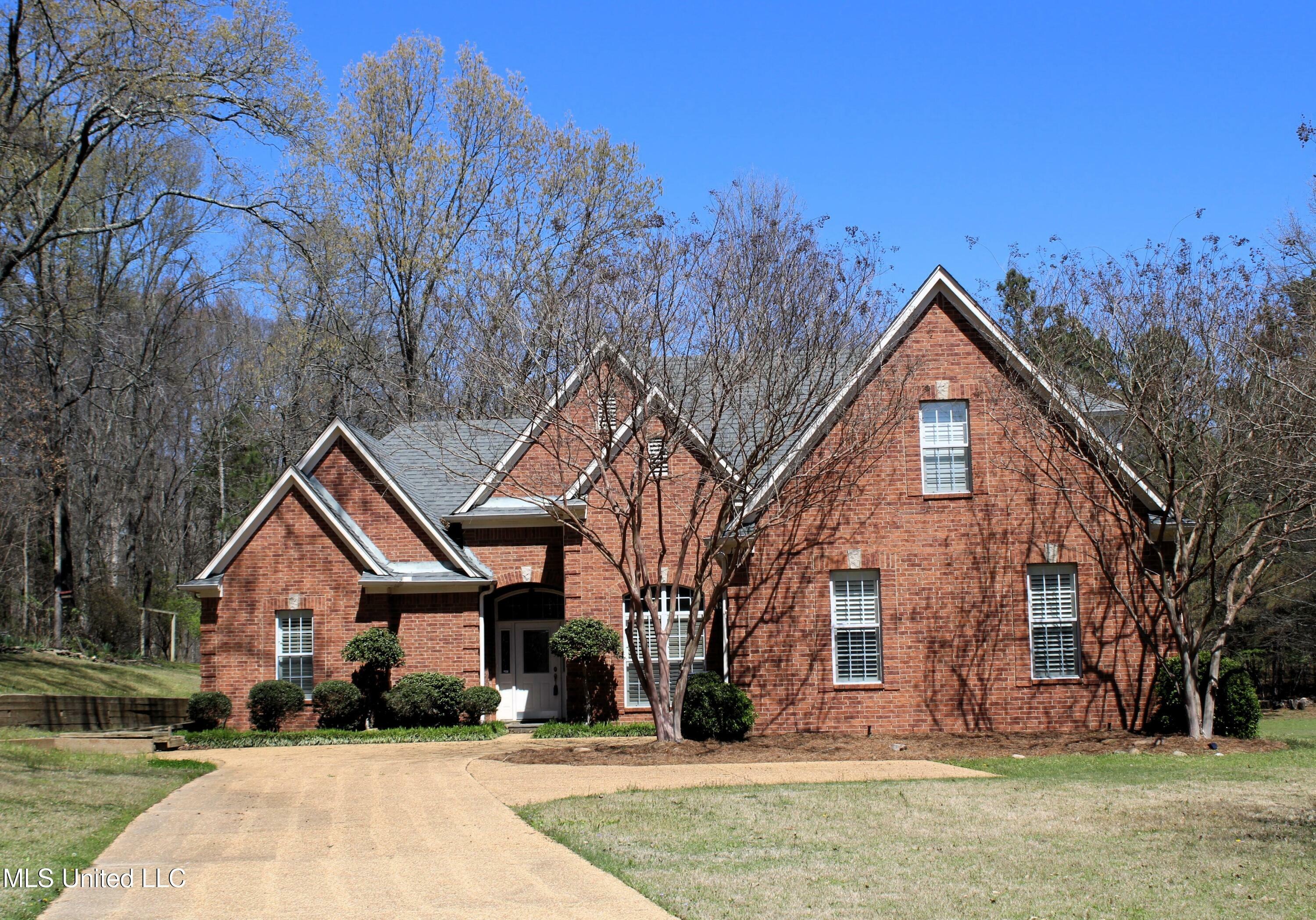 Property Photo:  13510 Whispering Pines Drive  MS 38654 