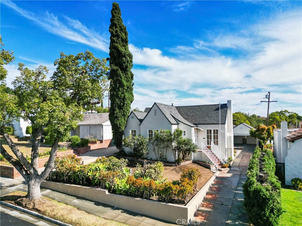 Property Photo: 318 Westmont Drive CA 91803