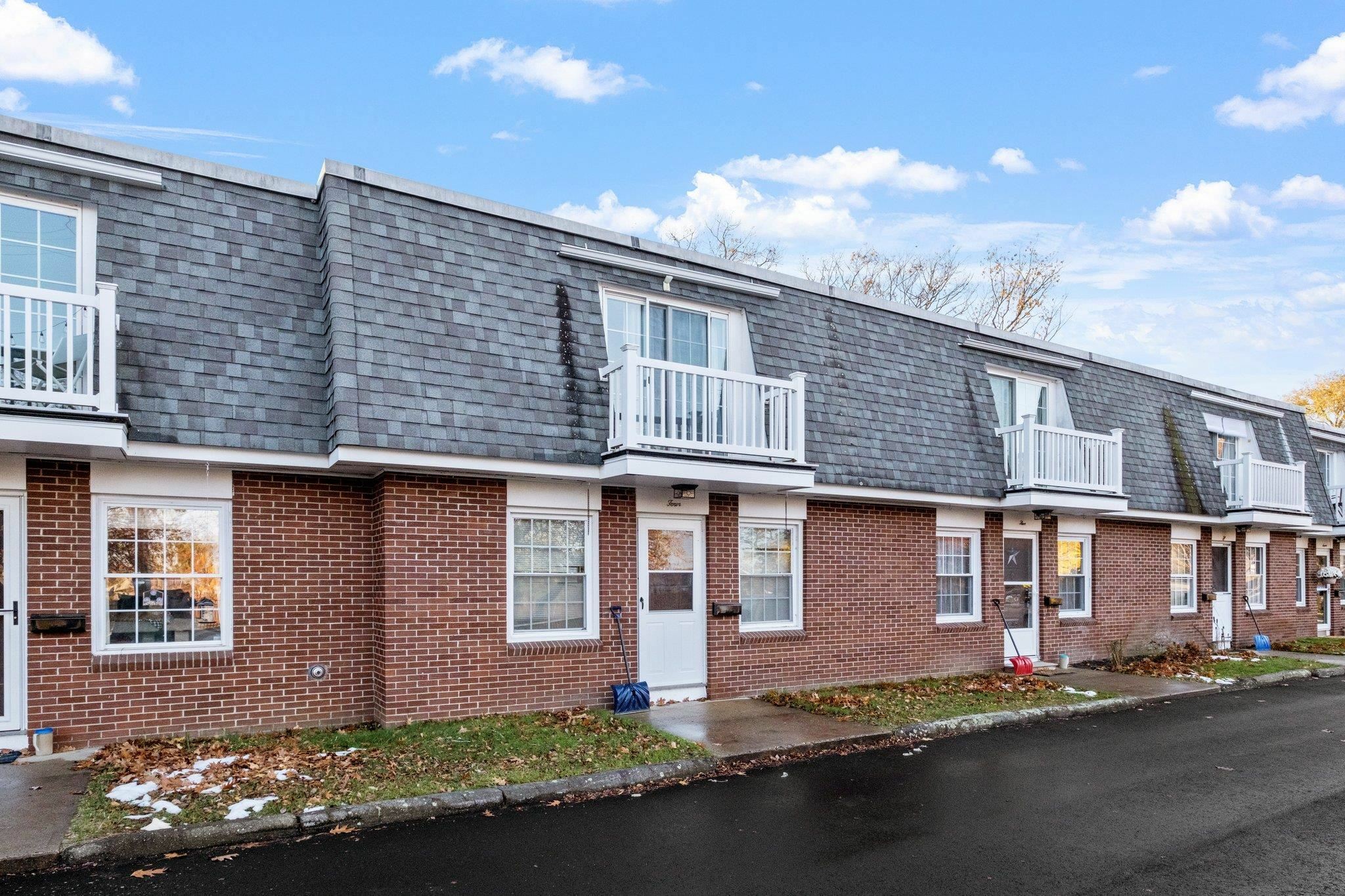 Property Photo: 934 Main Street 4 NH 03246
