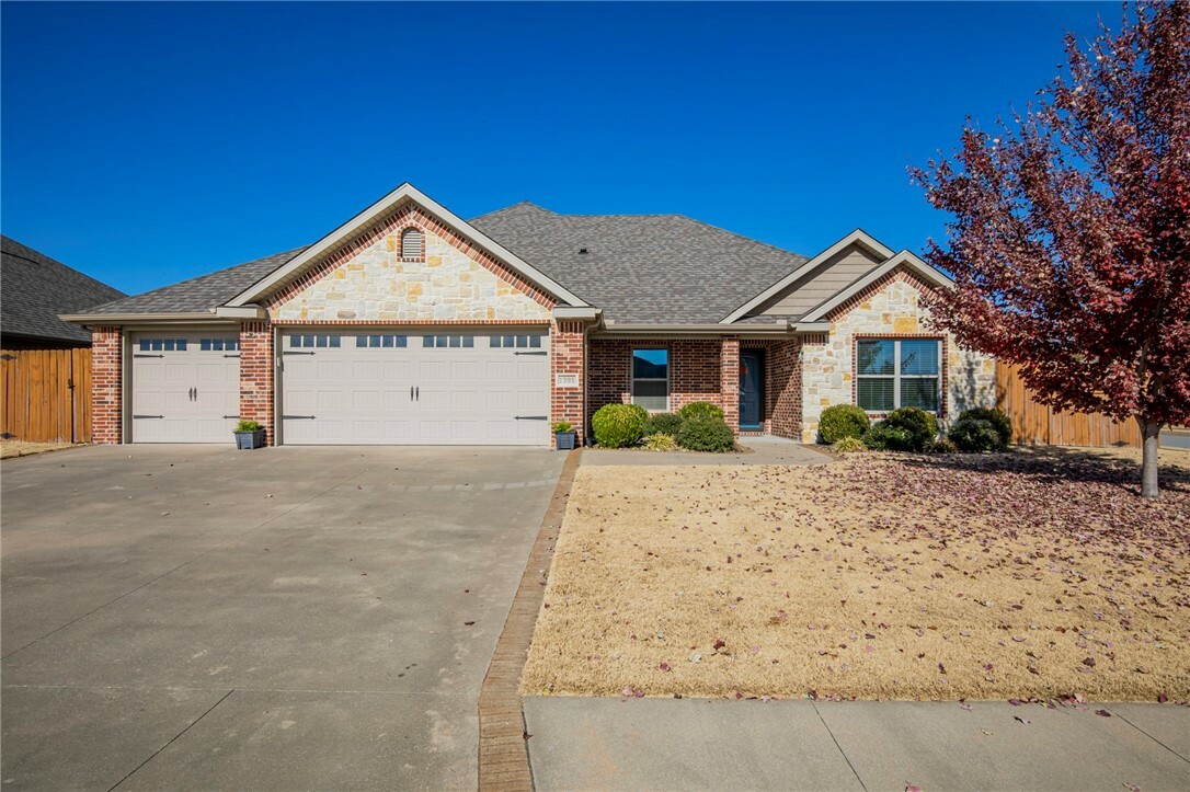 Property Photo:  1291 Ellen Ray Lane  AR 72719 