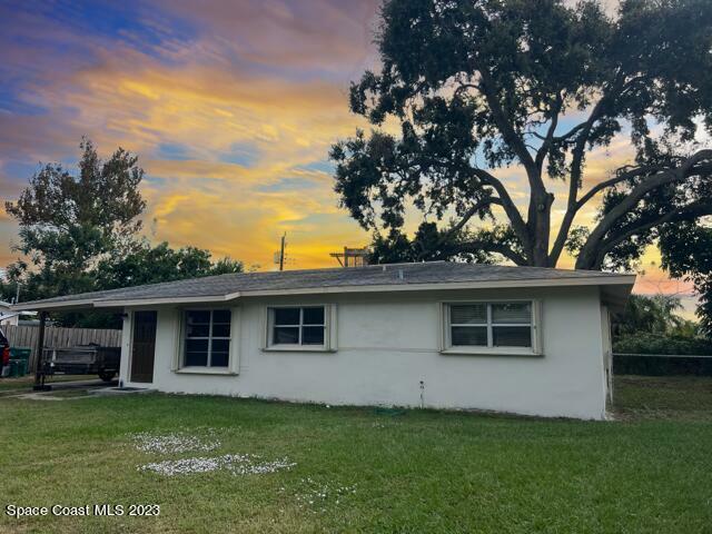 Property Photo:  519 Orange Avenue  FL 32952 